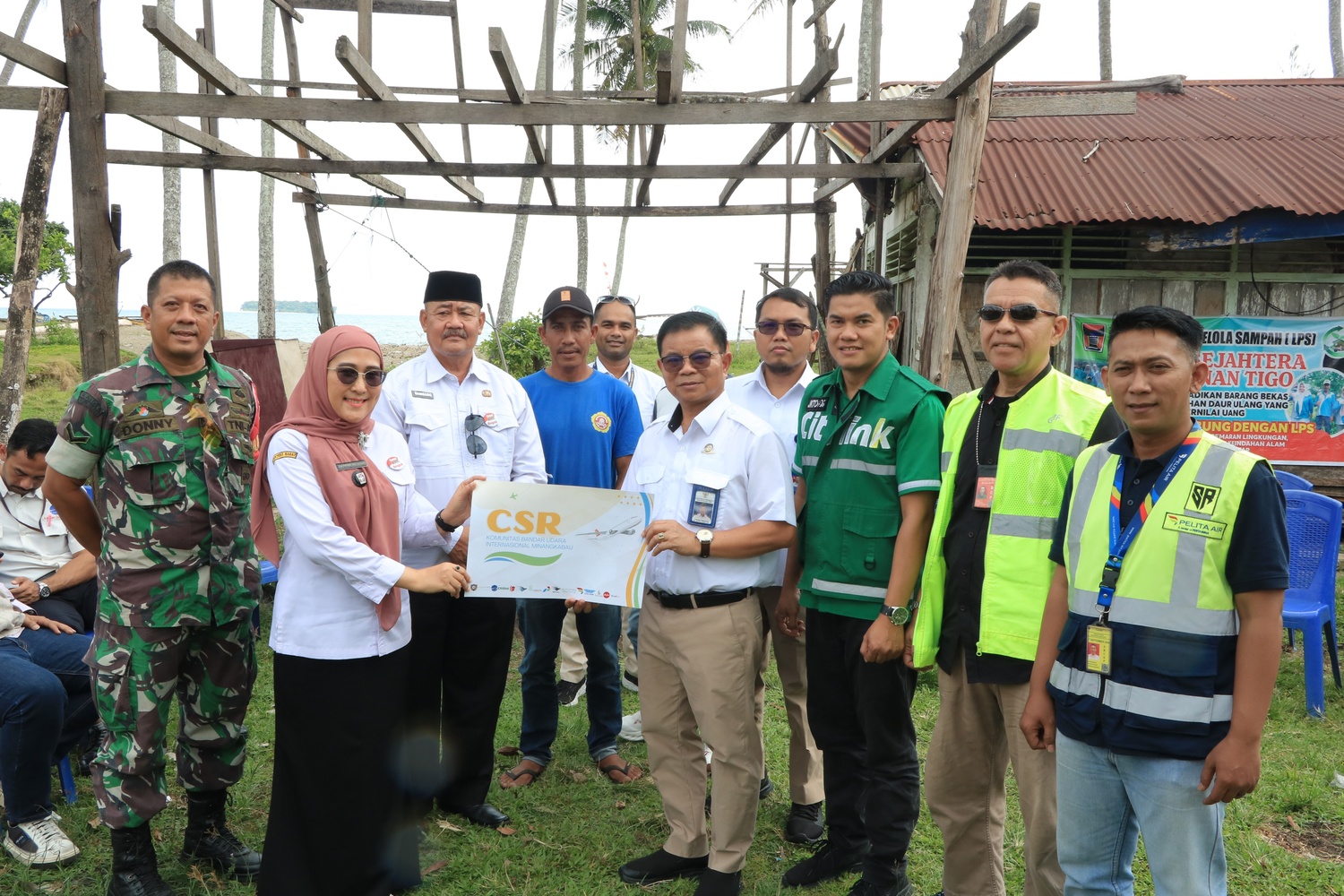 Safety Awareness Bahaya Layang-Layang di Kawasan Keselamatan Operasi Penerbangan (KKOP).