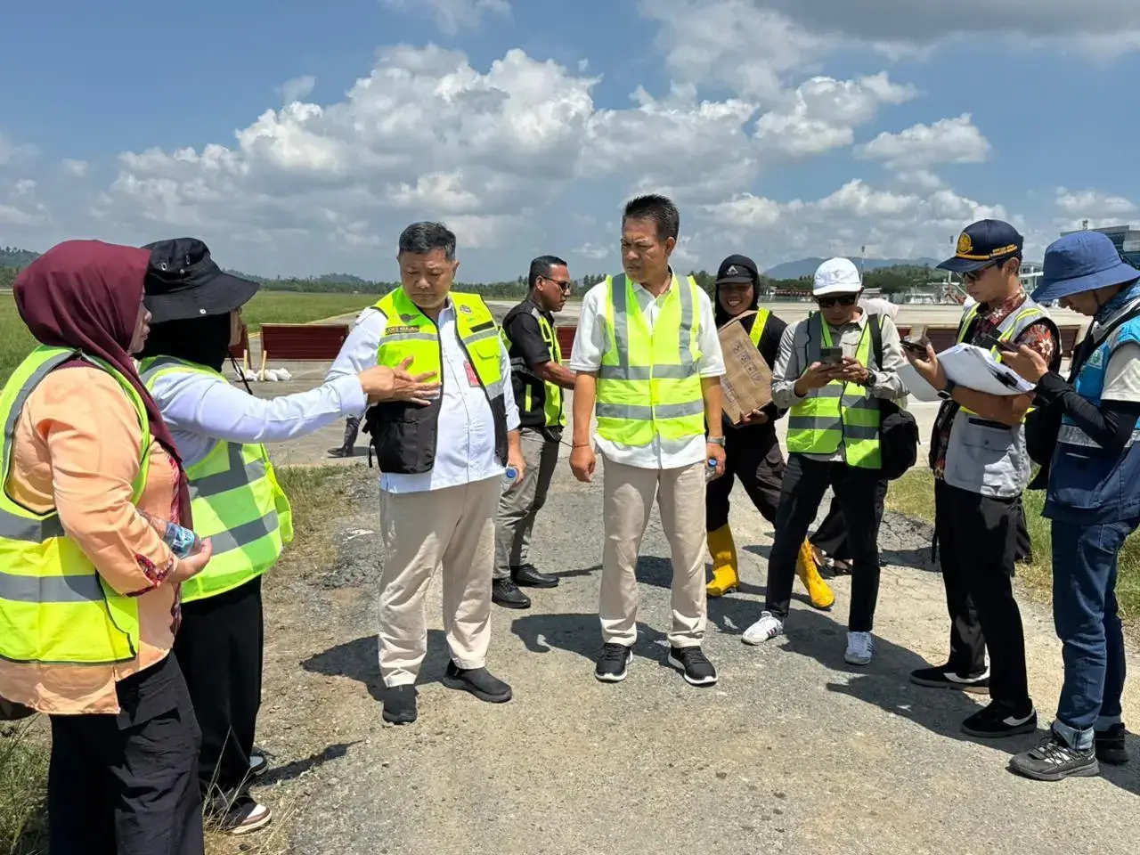 PENGAWASAN PEMBANGUNAN INFRASTRUKTUR STRATEGIS, TATA RUANG DAN KONEKTIVITAS WILAYAH
