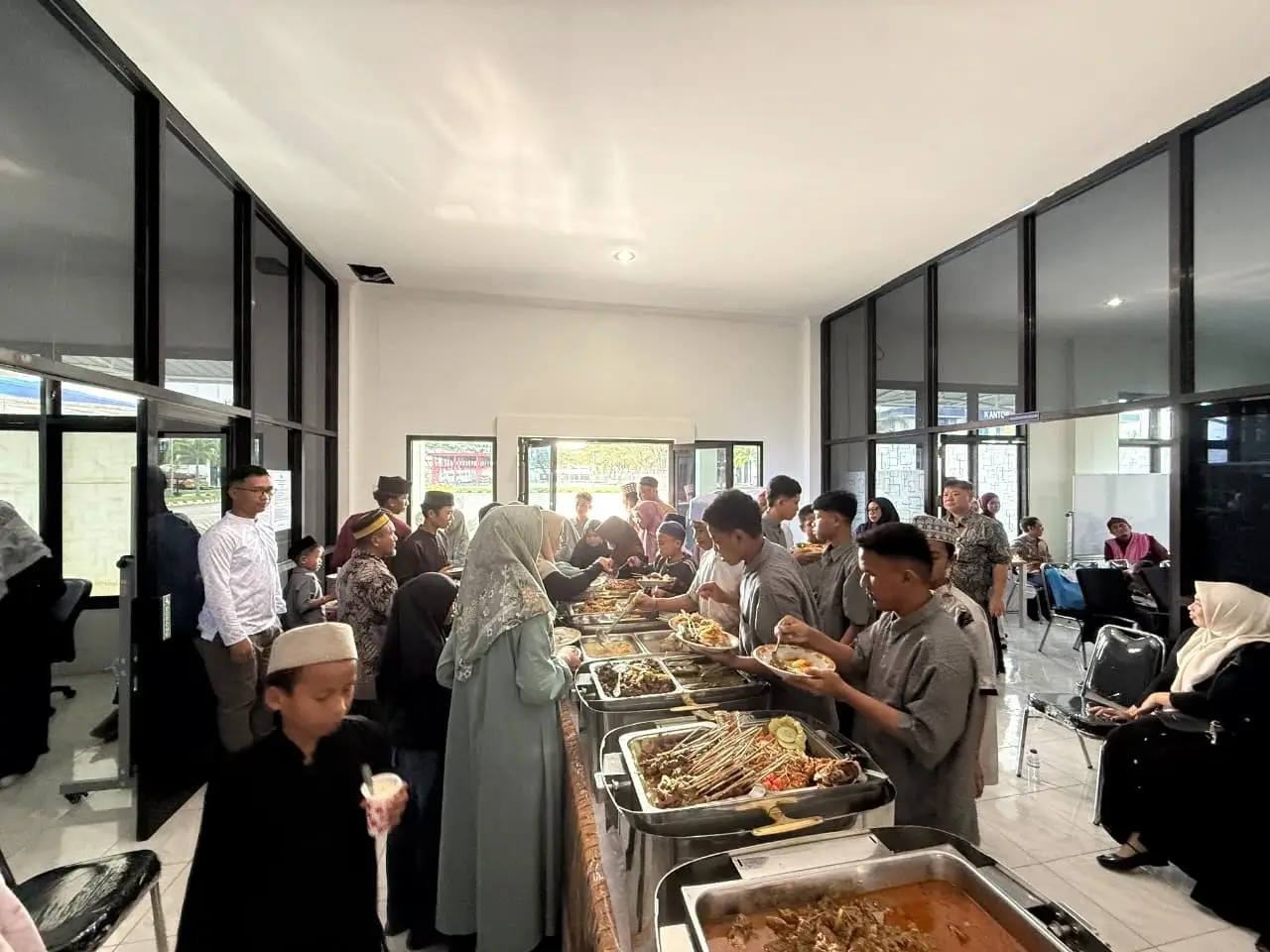 Doa Bersama Anak Yatim Piatu 5_28-05-2026.webp