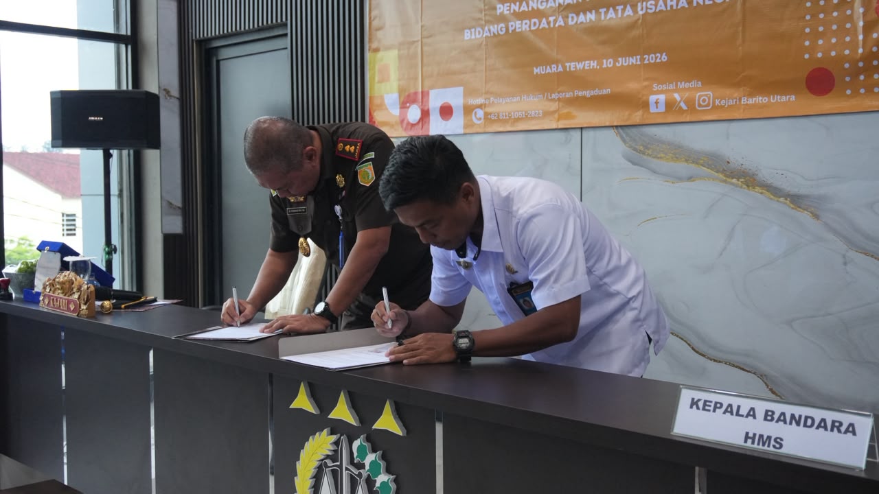 Gambar Berita dengan Judul Penandatangan Kesepatan Bersama dalam Penanganan Masalah Hukum di Bidang Perdata dan Tata Usaha Negara
