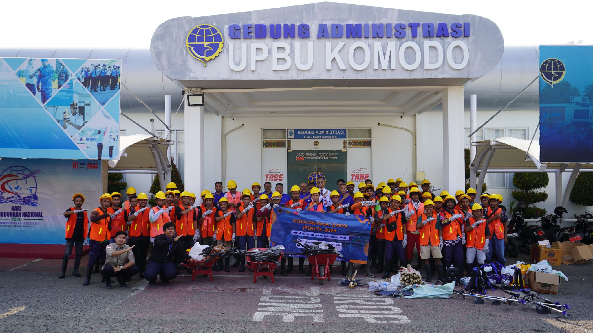 BANDARA KOMODO BUKA PROGRAM PADAT KARYA, LIBATKAN 56 PESERTA UNTUK DORONG PEMBERDAYAAN MASYARAKAT