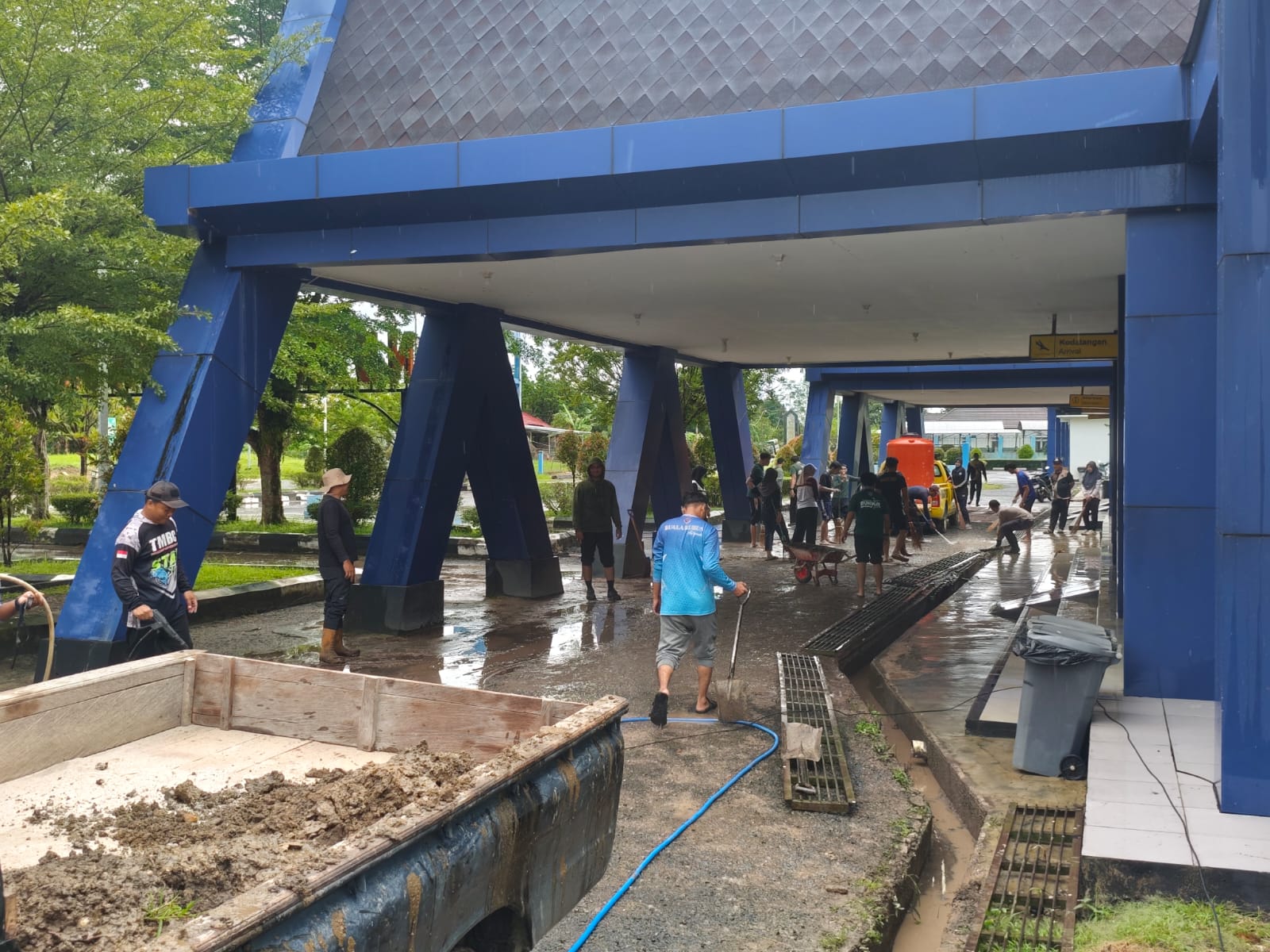 Gambar Berita dengan Judul Kegiatan Kerja Bakti di Awal Mei