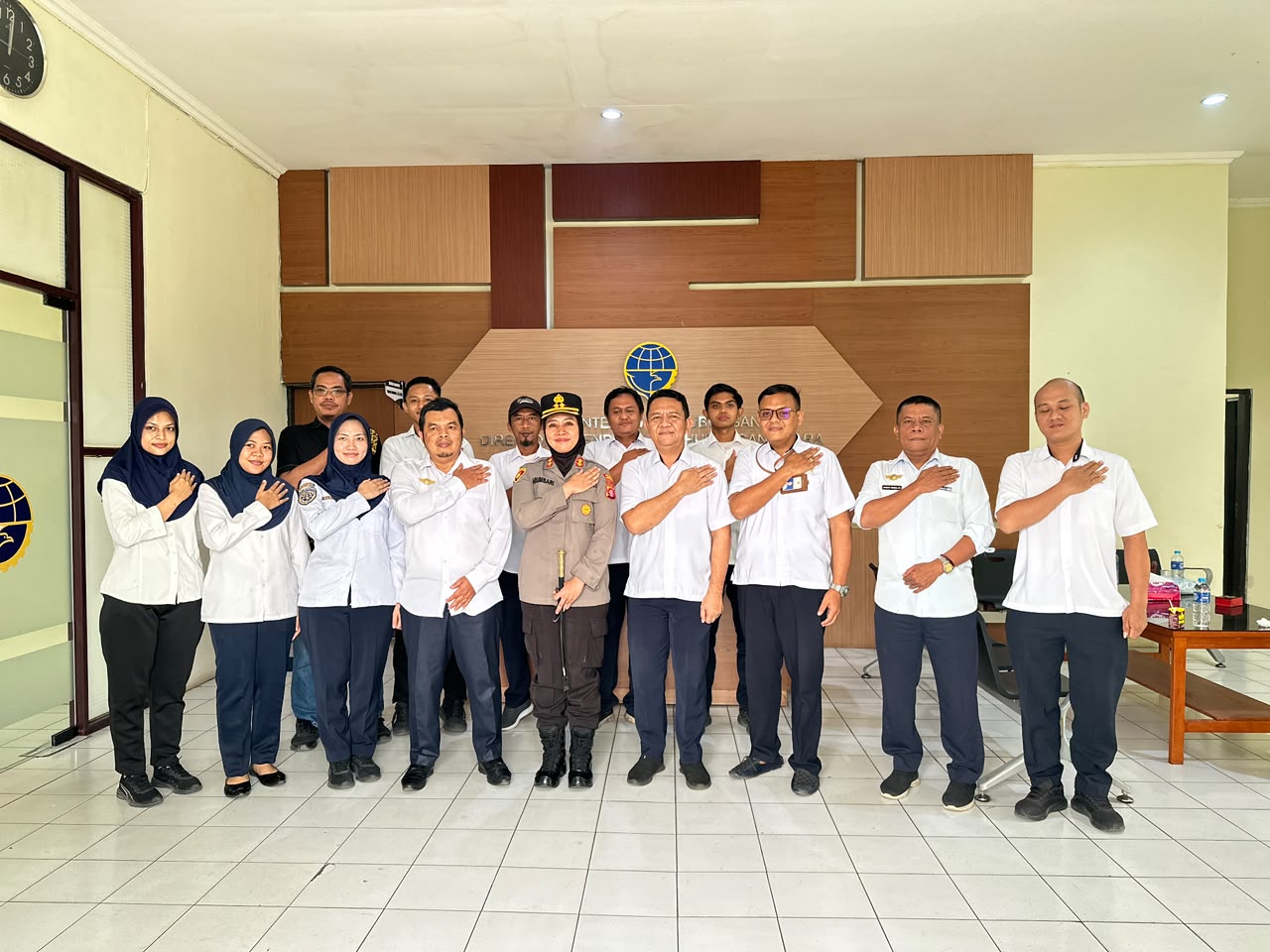 Gambar Berita dengan Judul Kapolres Gunung Mas Kunjungi Bandar Udara Kuala Kurun