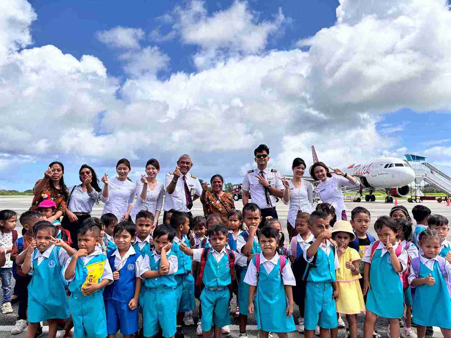 Kunjungan Edukasi TK Sta. Theresia Tunas Harapan di Bandar Udara Lede Kalumbang