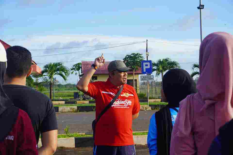 Pelaksanaan Program ASRI melalui Kegiatan Kerja Bakti Pegawai