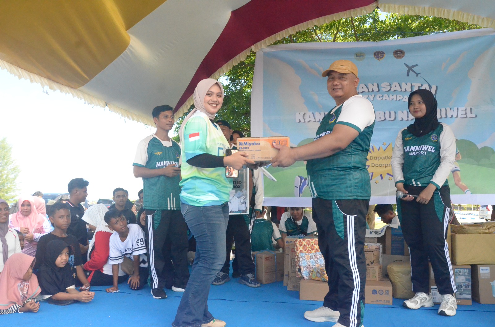 Pemberian hadiah lucky draw