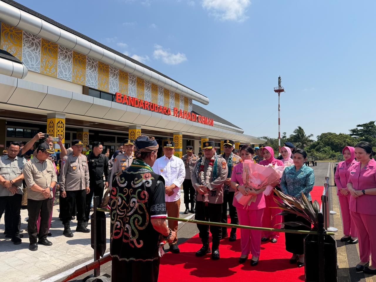 Gambar Berita dengan Judul UPBU Rahadi Osman Turut Serta Sambut Kunjungan Kerja Kapolda Kalimantan Barat di Ketapang