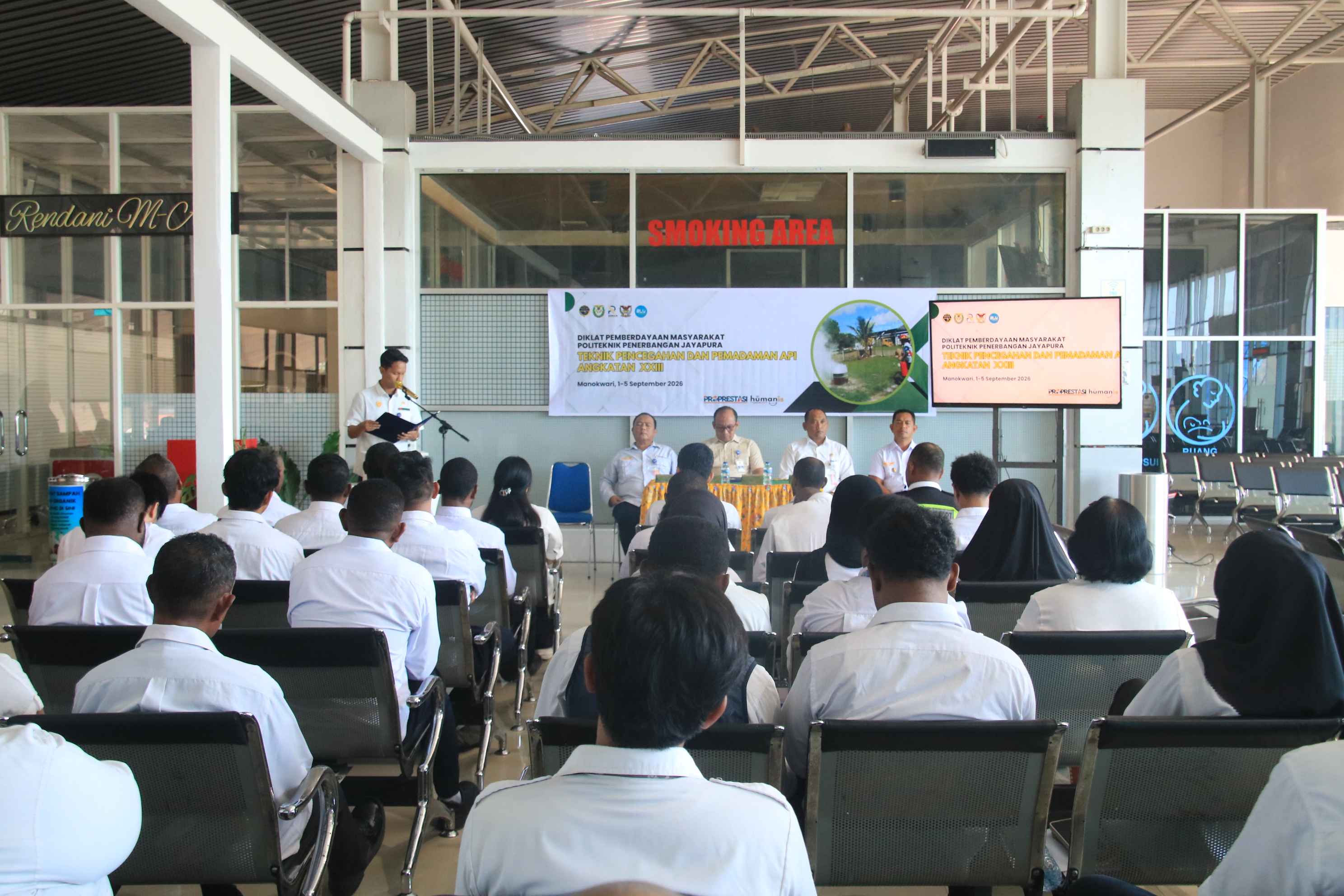Gambar Berita dengan Judul UPBU Kelas II Rendani Selenggarakan Diklat Teknik Pencegahan dan Pemadaman Api