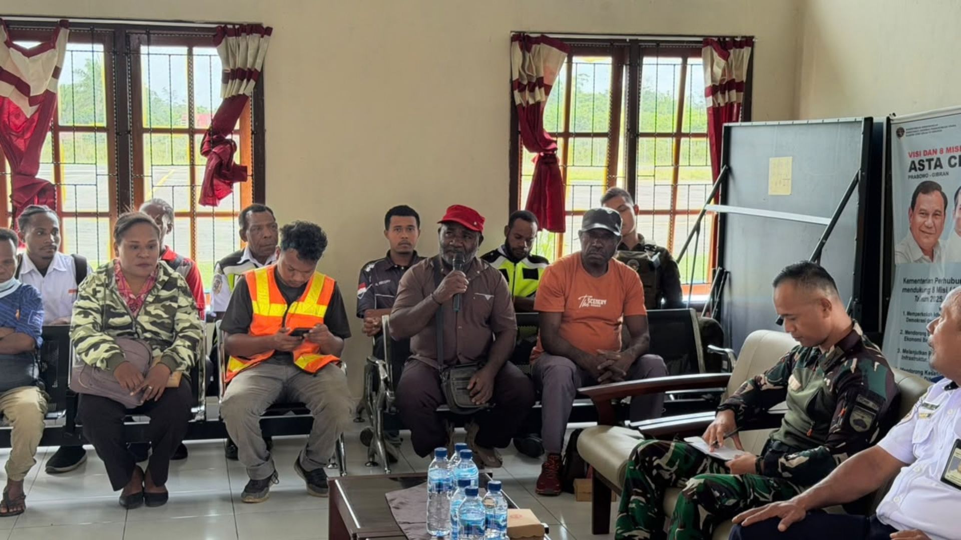 SAFETY CAMPAIGN DAERAH KEAMANAN TERBATAS BANDAR UDARA SENGGEH(3).jpg