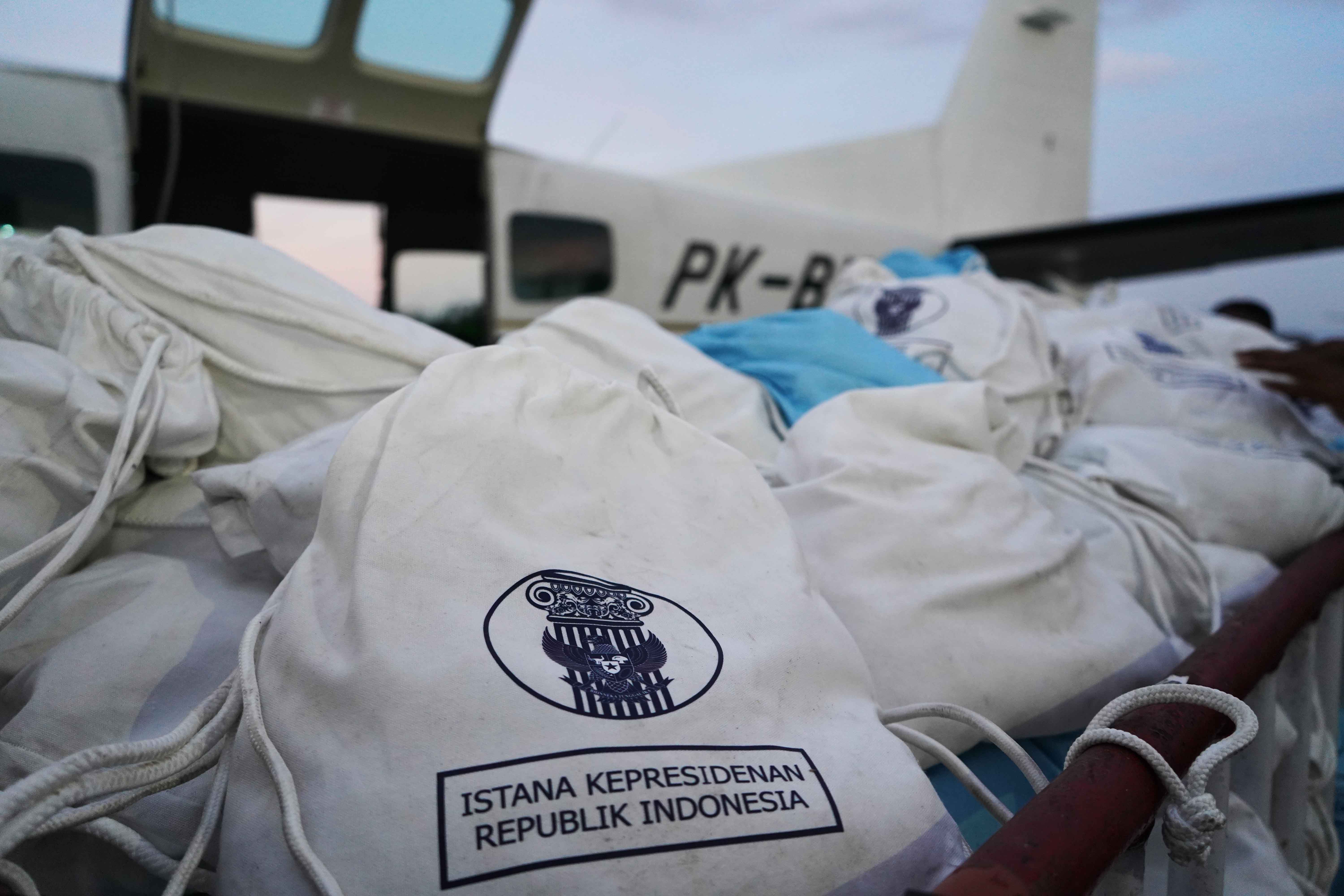 Gambar Berita dengan Judul Bantuan Kemanusiaan Presiden RI Tiba di Ngada, Bukti Kepedulian bagi Masyarakat Terdampak Gempa