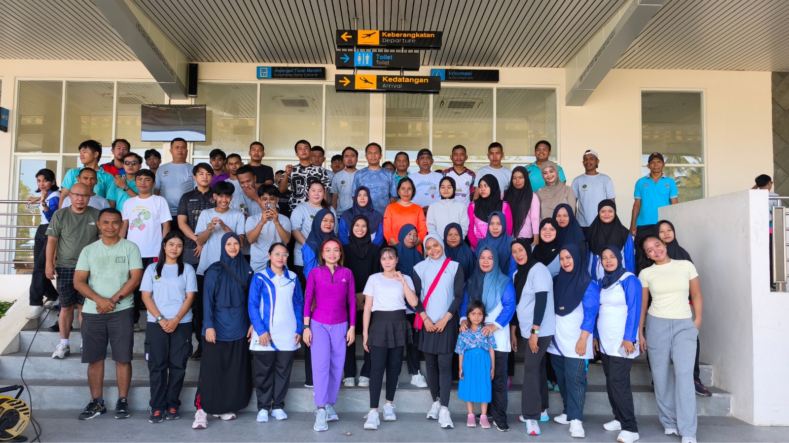 Jaga Bugar dan Kebersamaan, Pegawai UPBU Sultan Bantilan dan Dharma Wanita Gelar Senam Bersama