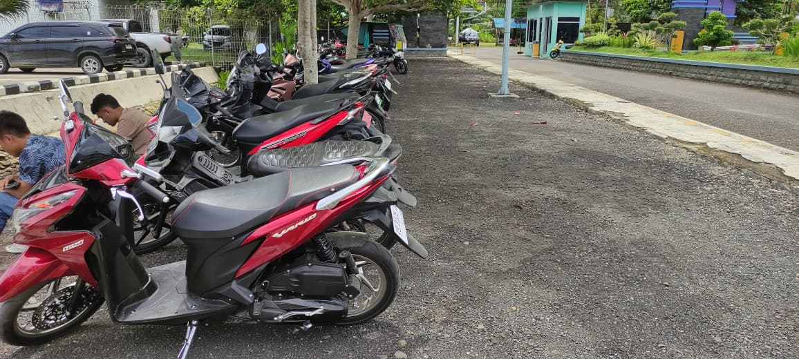 PARKIR MOTOR