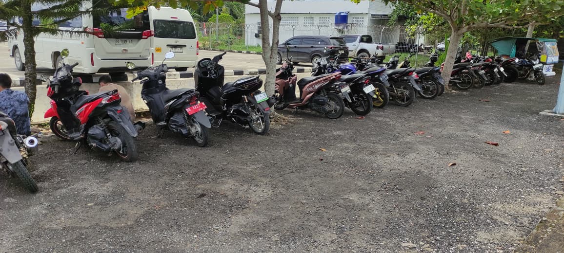 PARKIR MOTOR