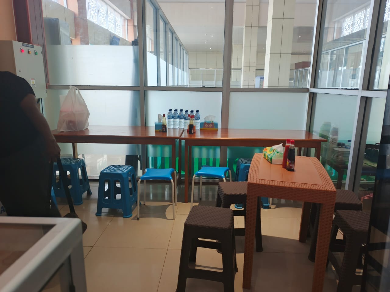 Kantin bandara