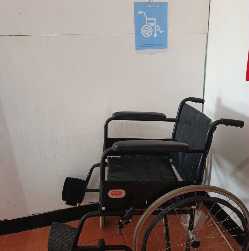 Kursi Roda (wheel Chair)