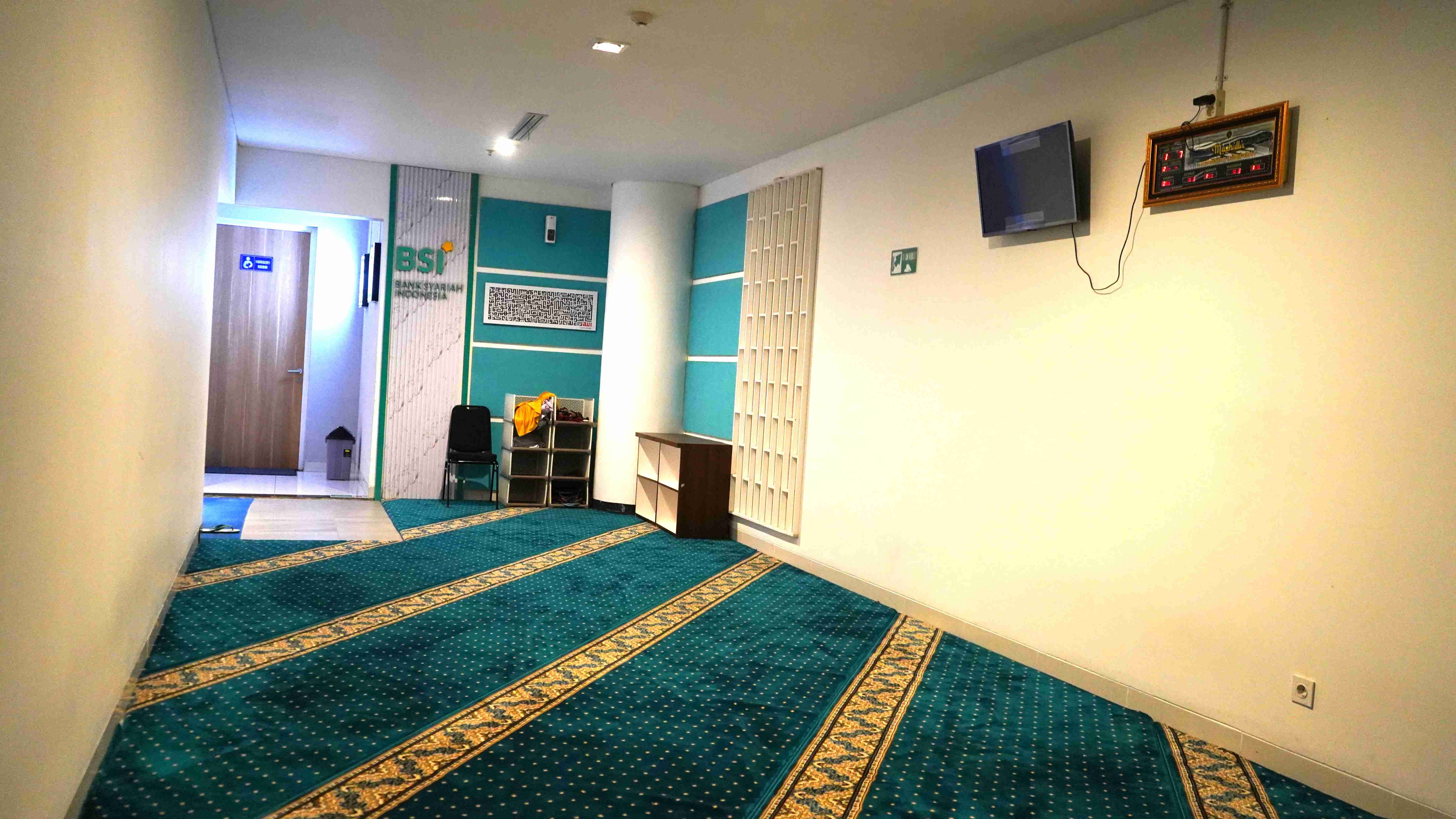 Tempat Ibadah (Mushola)
