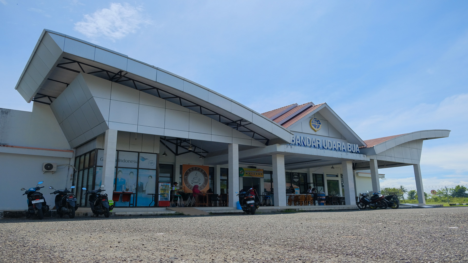 Kantin Bandara Lagaligo