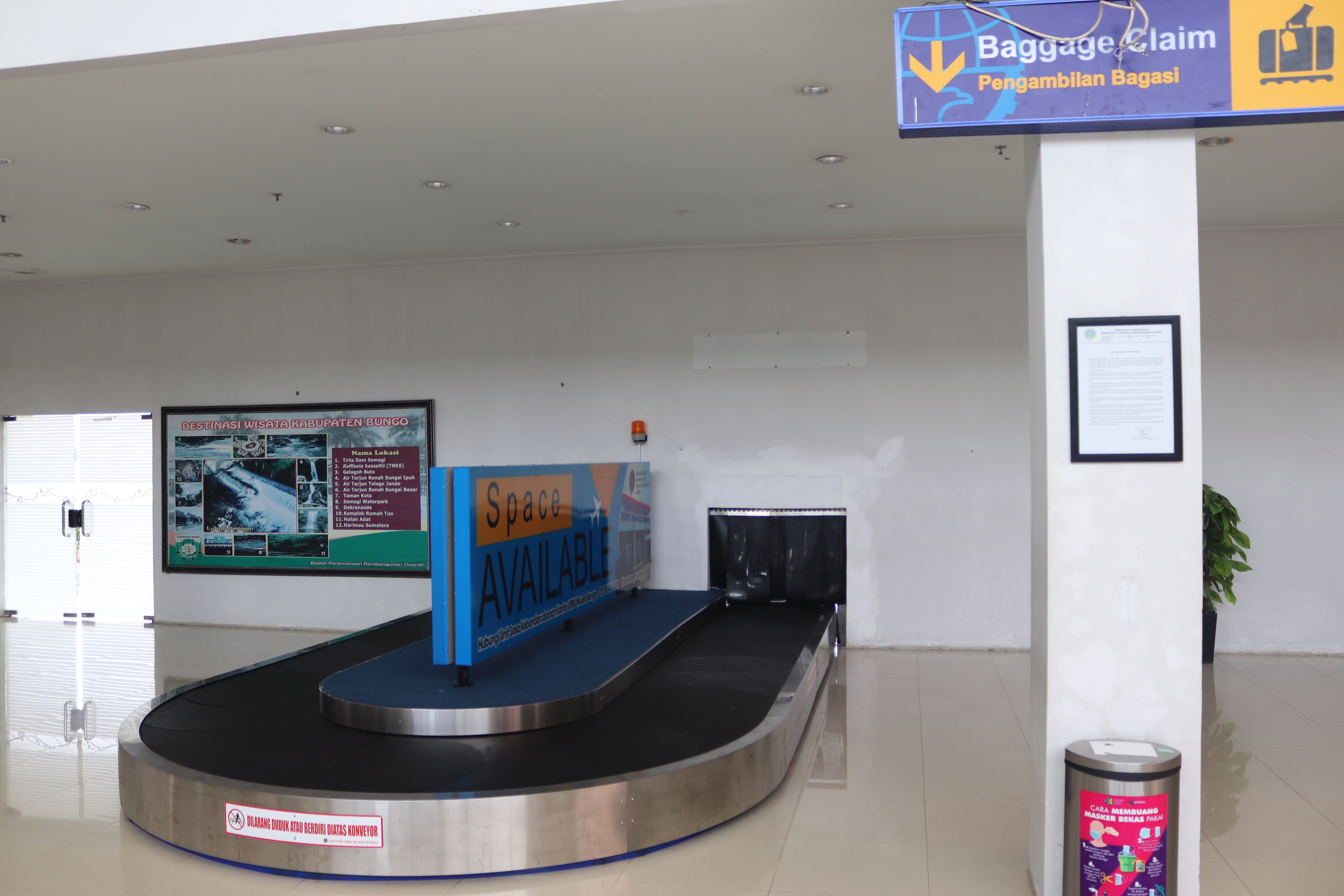 Baggage Claim