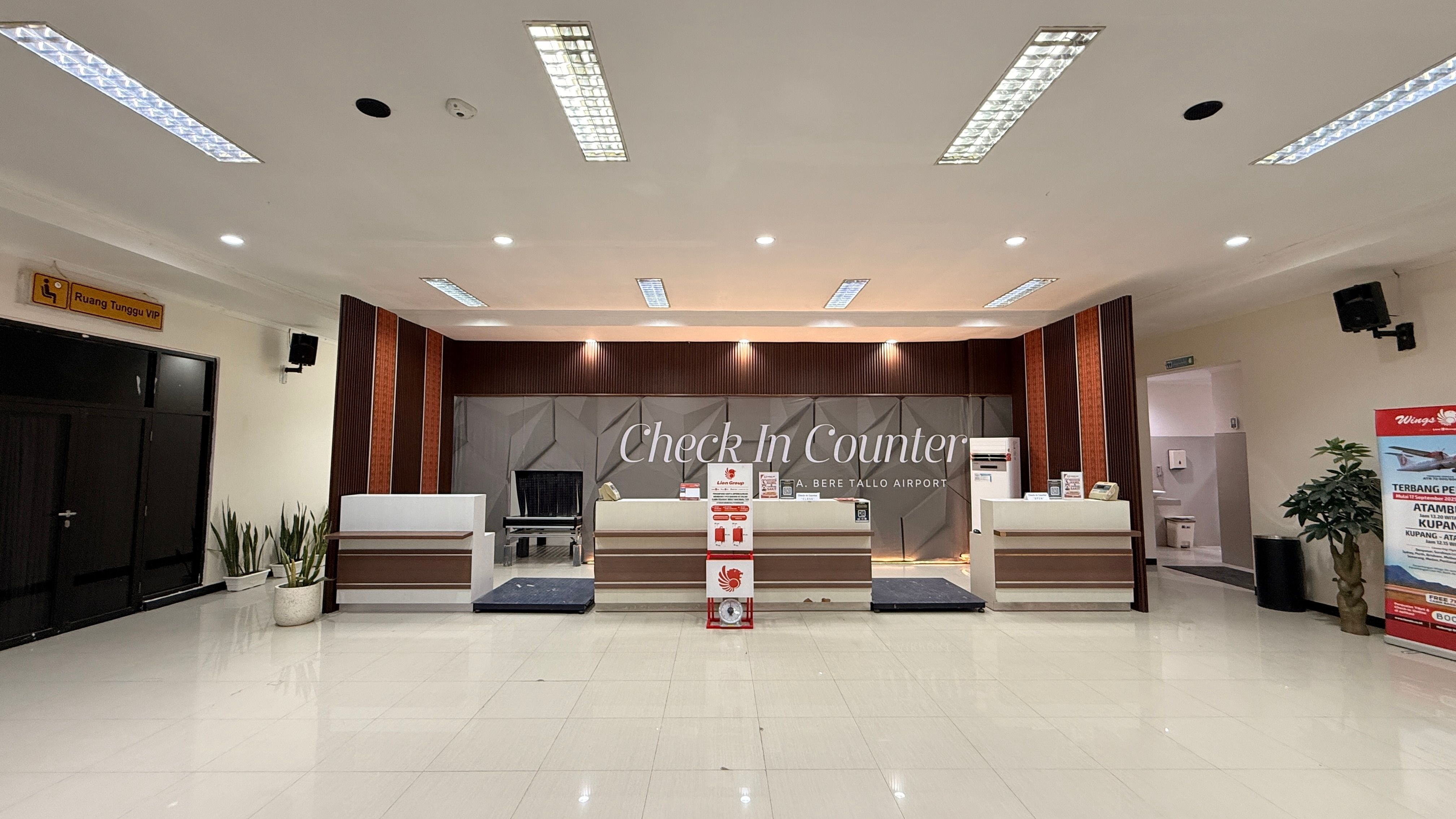 Check-In Counter - Foto 2