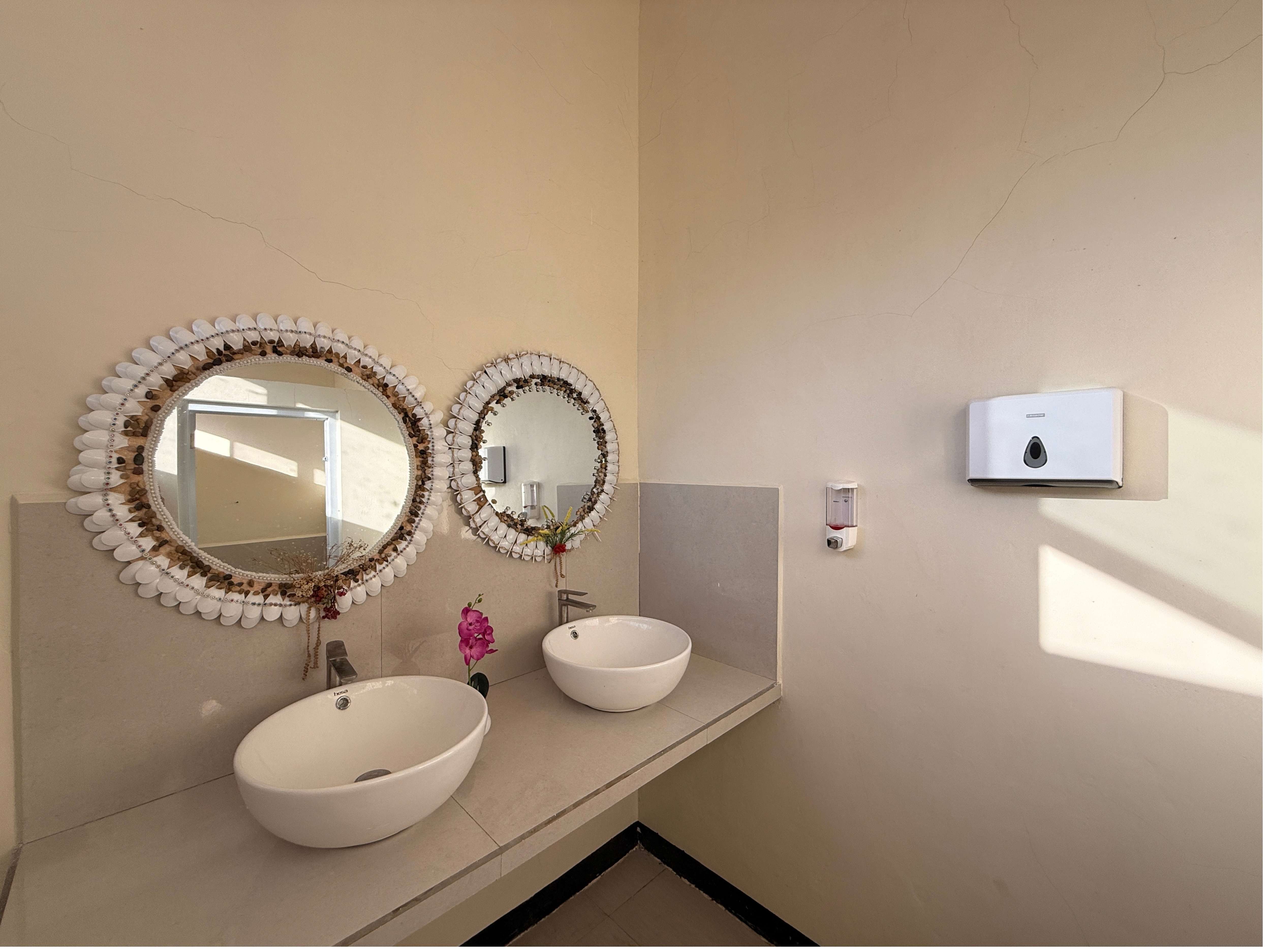 Toilet - Foto 5