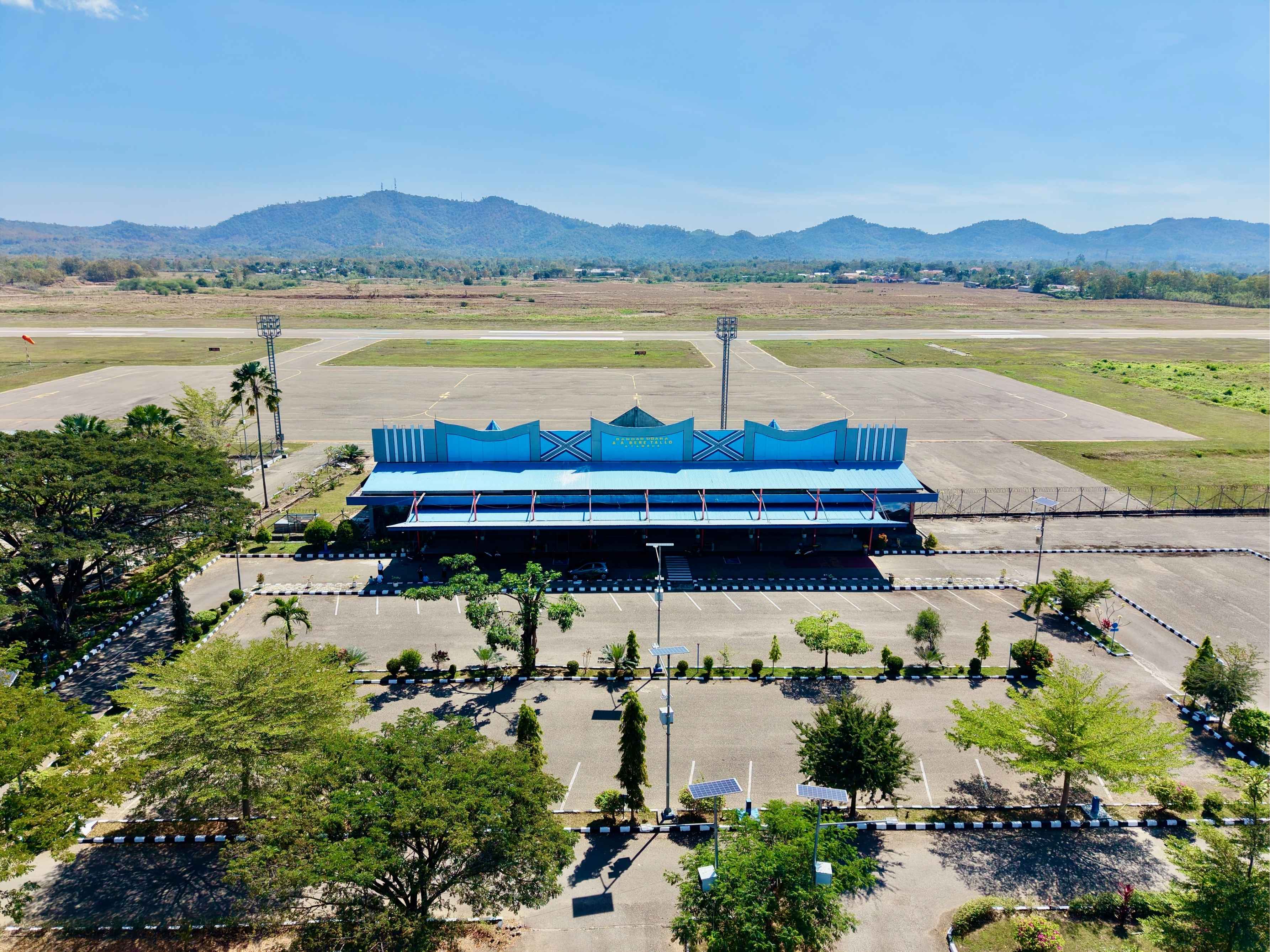 Gedung Terminal Penumpang - Foto 1