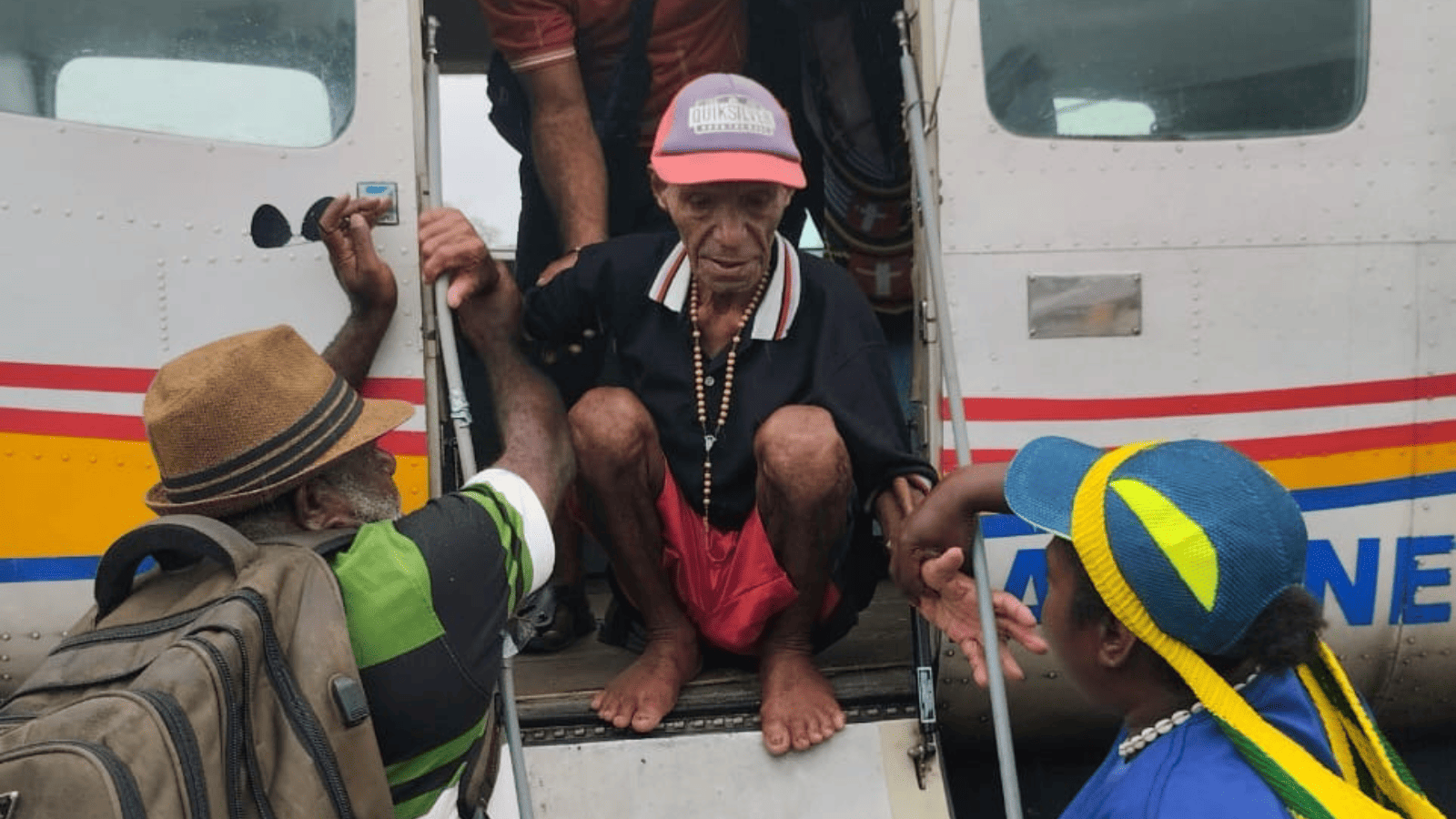 Kegiatan Penerbangan - Foto 8