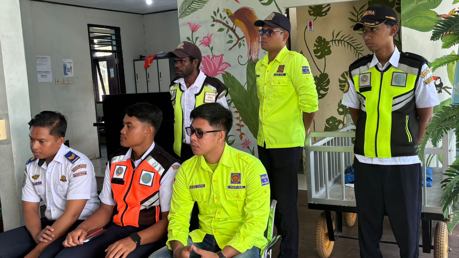 Inspeksi Otoritas Bandara IX Manokwari di UPBU kelas III Ayawasi Tahun 2026 - Foto 6