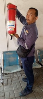 Pengecekan Tabung APAR - Foto 1