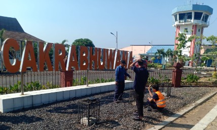Perbaikan Kabel Jaringan Listrik - Foto 1