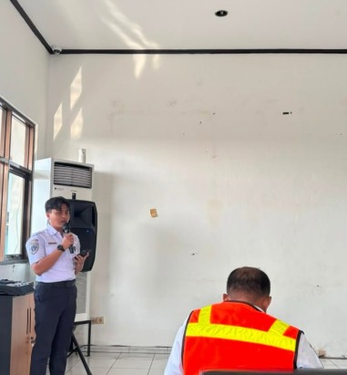 Kegiatan Program Padat Karya - Foto 4