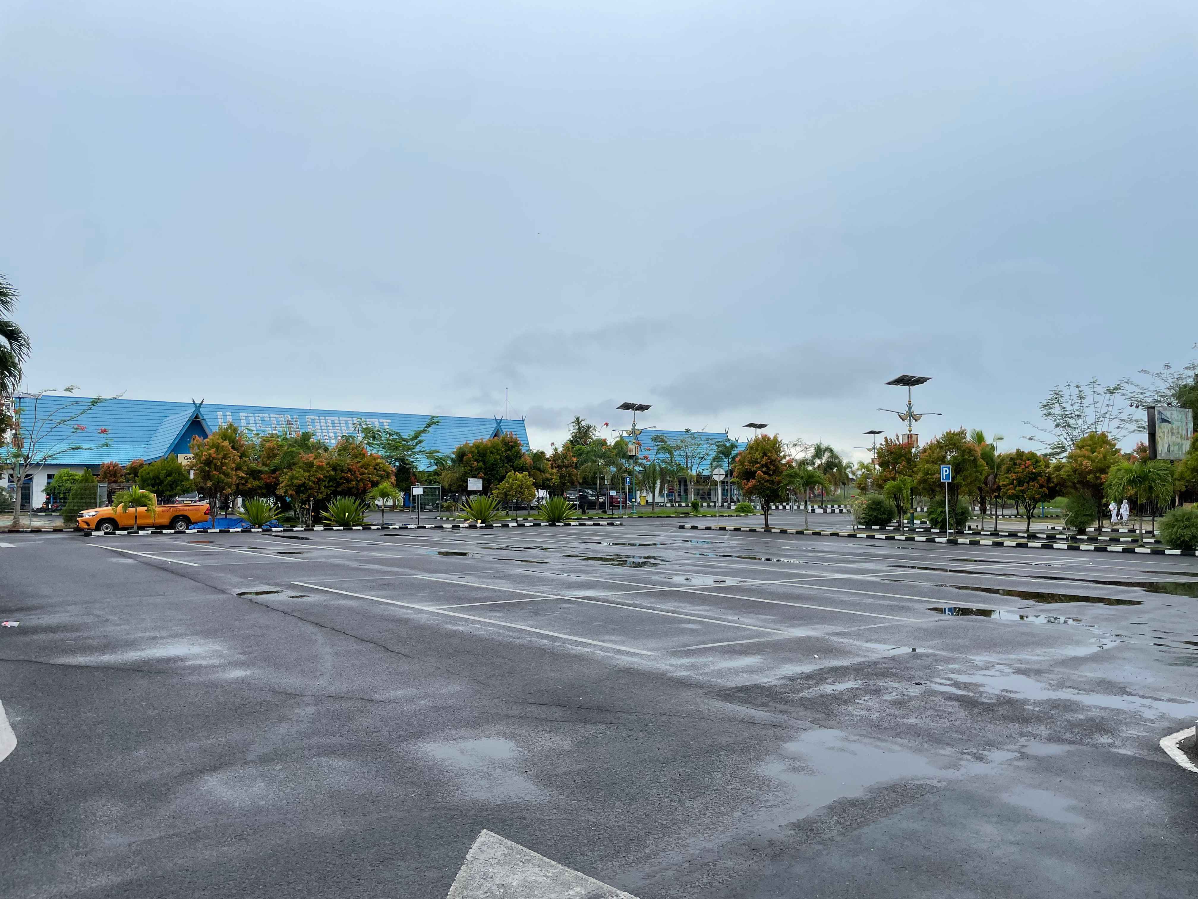 AREA PARKIR - Foto 1