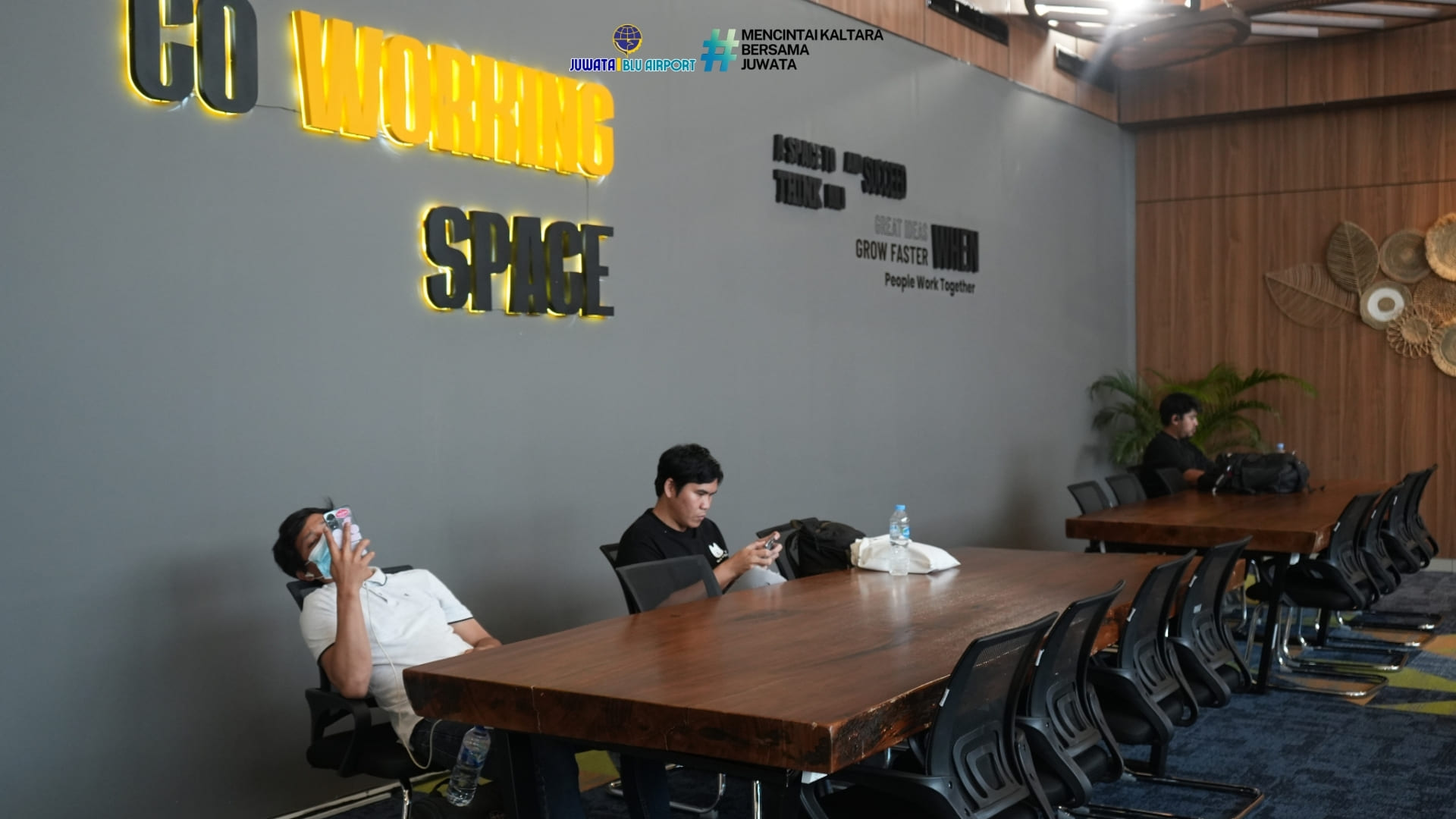 Area Tunggu - Foto 8