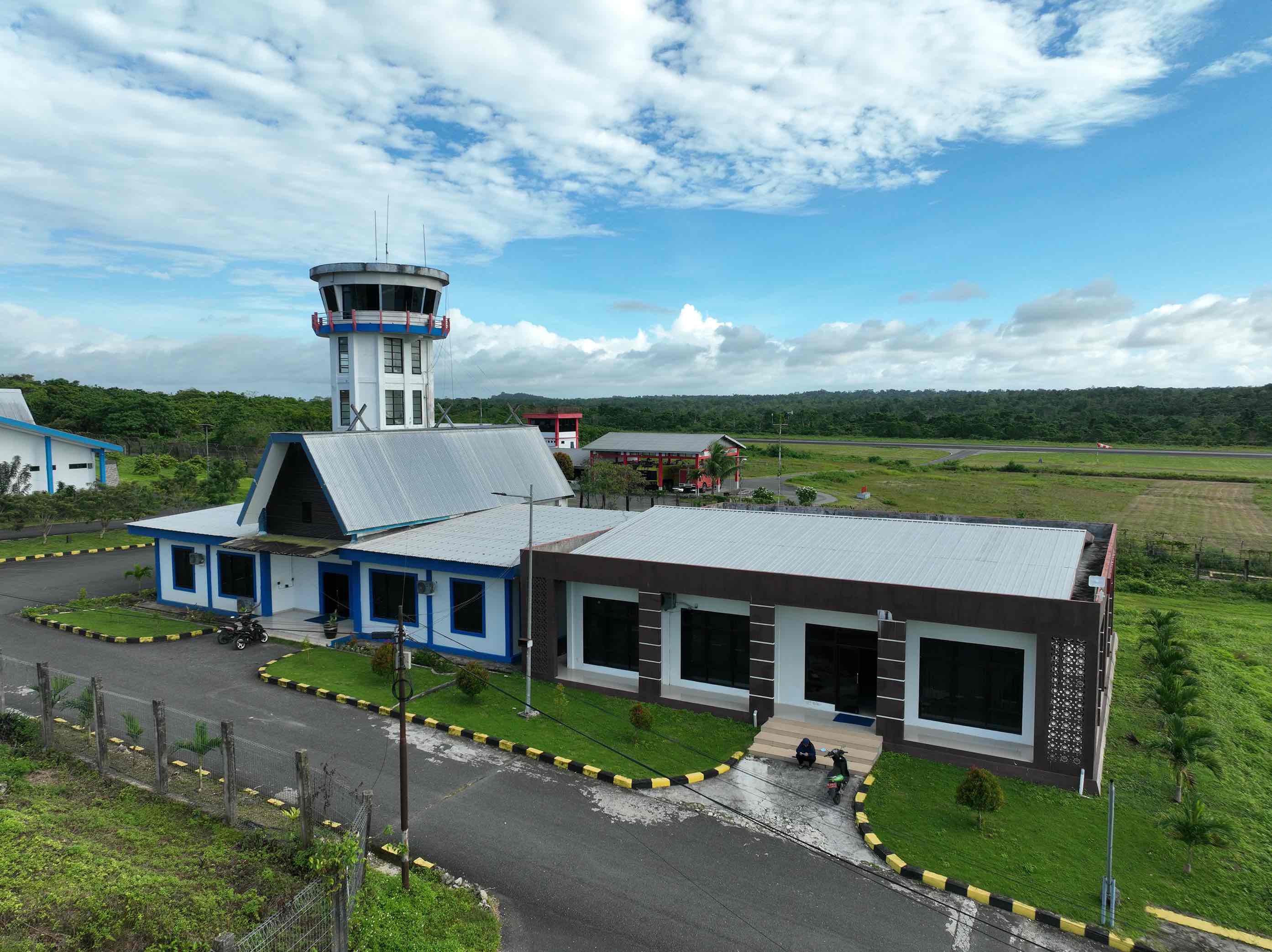Fasilitas Bandara - Foto 1