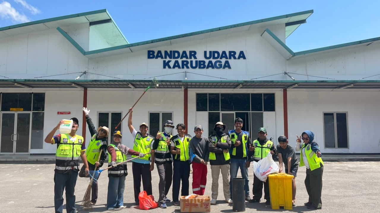 KEGIATAN KURVEI DI LINKUNGAN BANDAR UDARA KARUBAGA - Foto 1