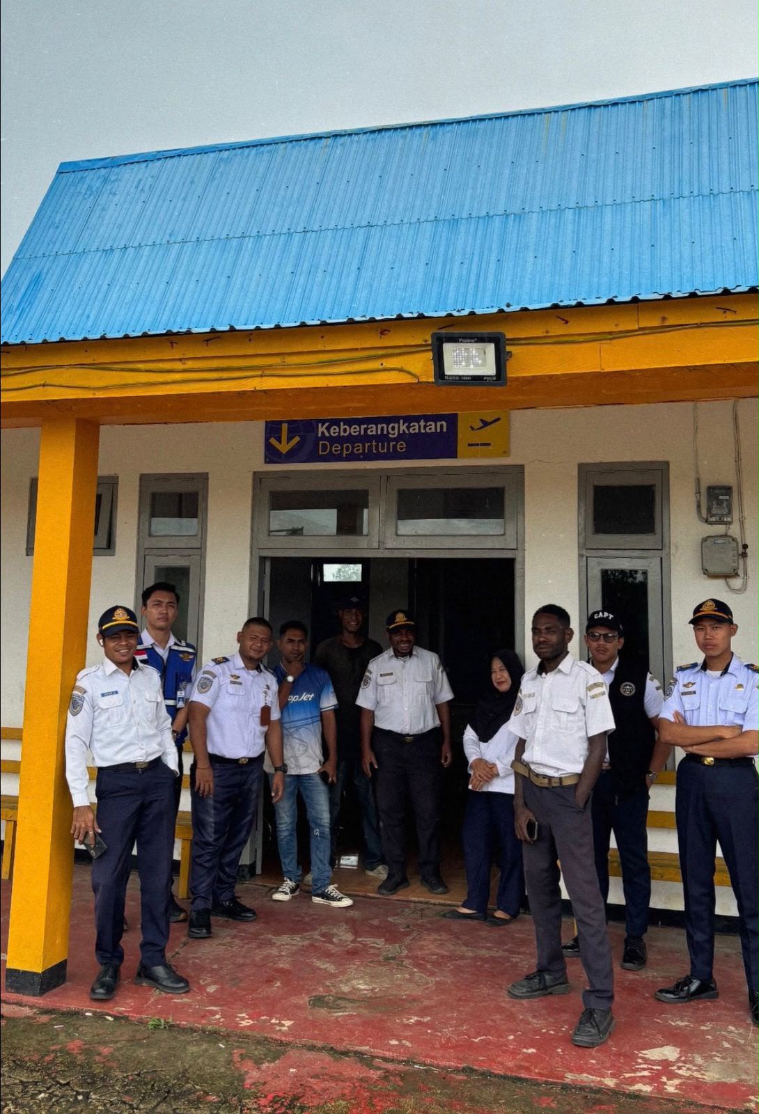 KELUARGA BESAR UPBU KIMAAM - Foto 5