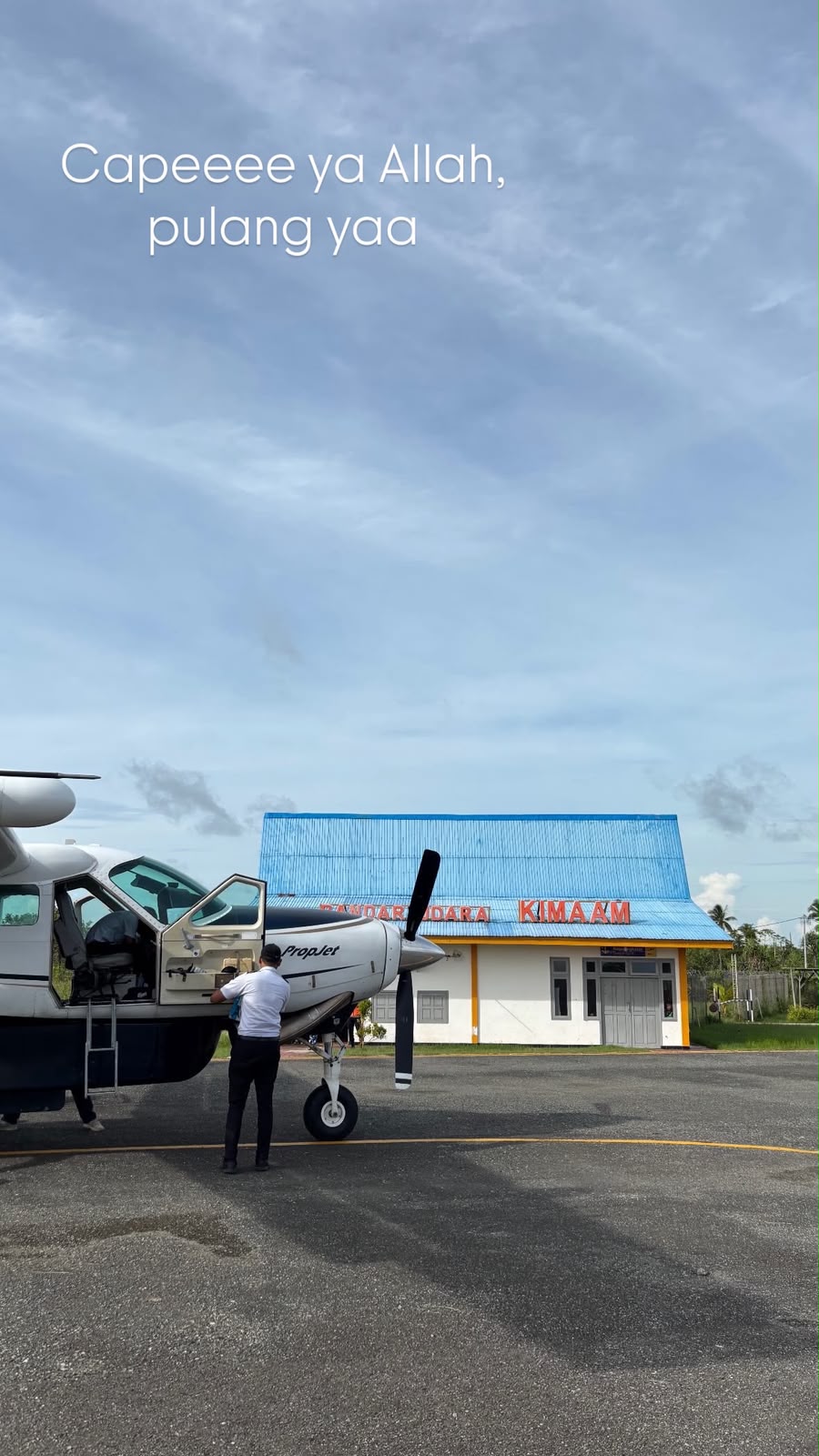 KEGIATAN PENERBANGAN - Foto 1