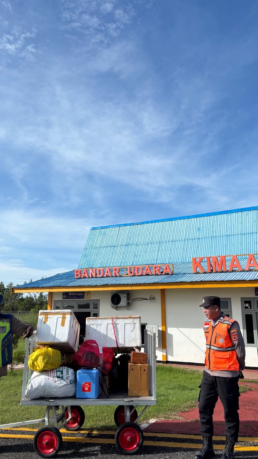KEGIATAN PENERBANGAN - Foto 4