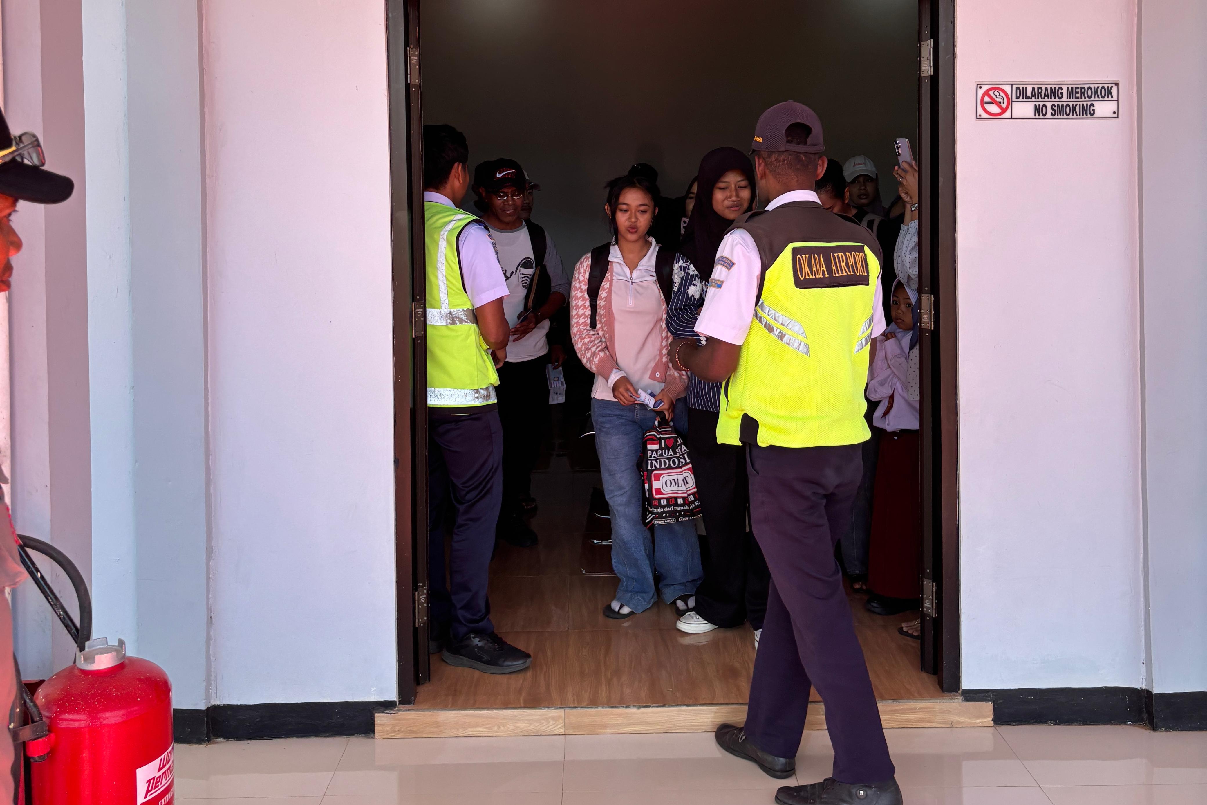 KEGIATAN PENERBANGAN - Foto 1