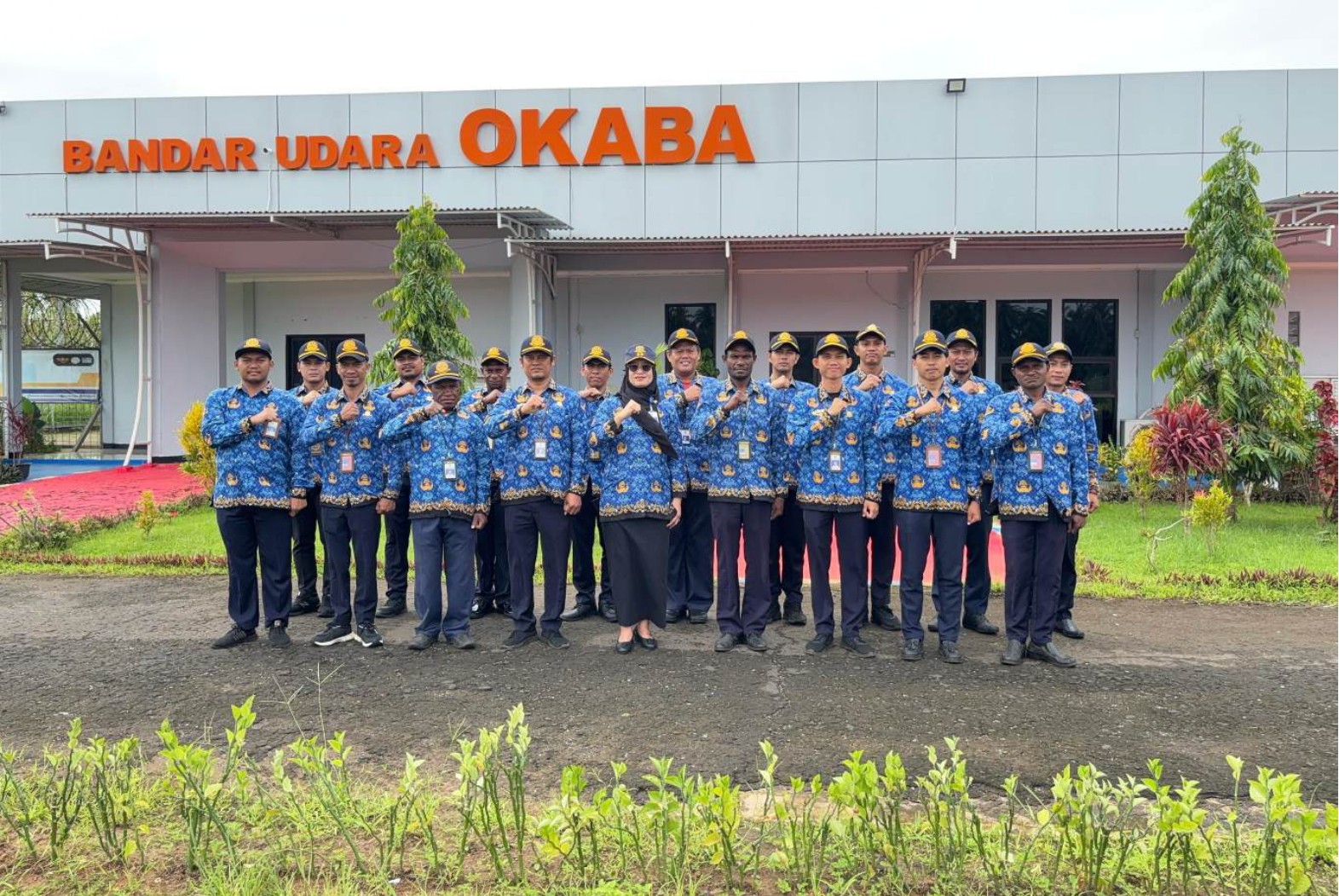 KELUARGA BESAR UPBU OKABA - Foto 1