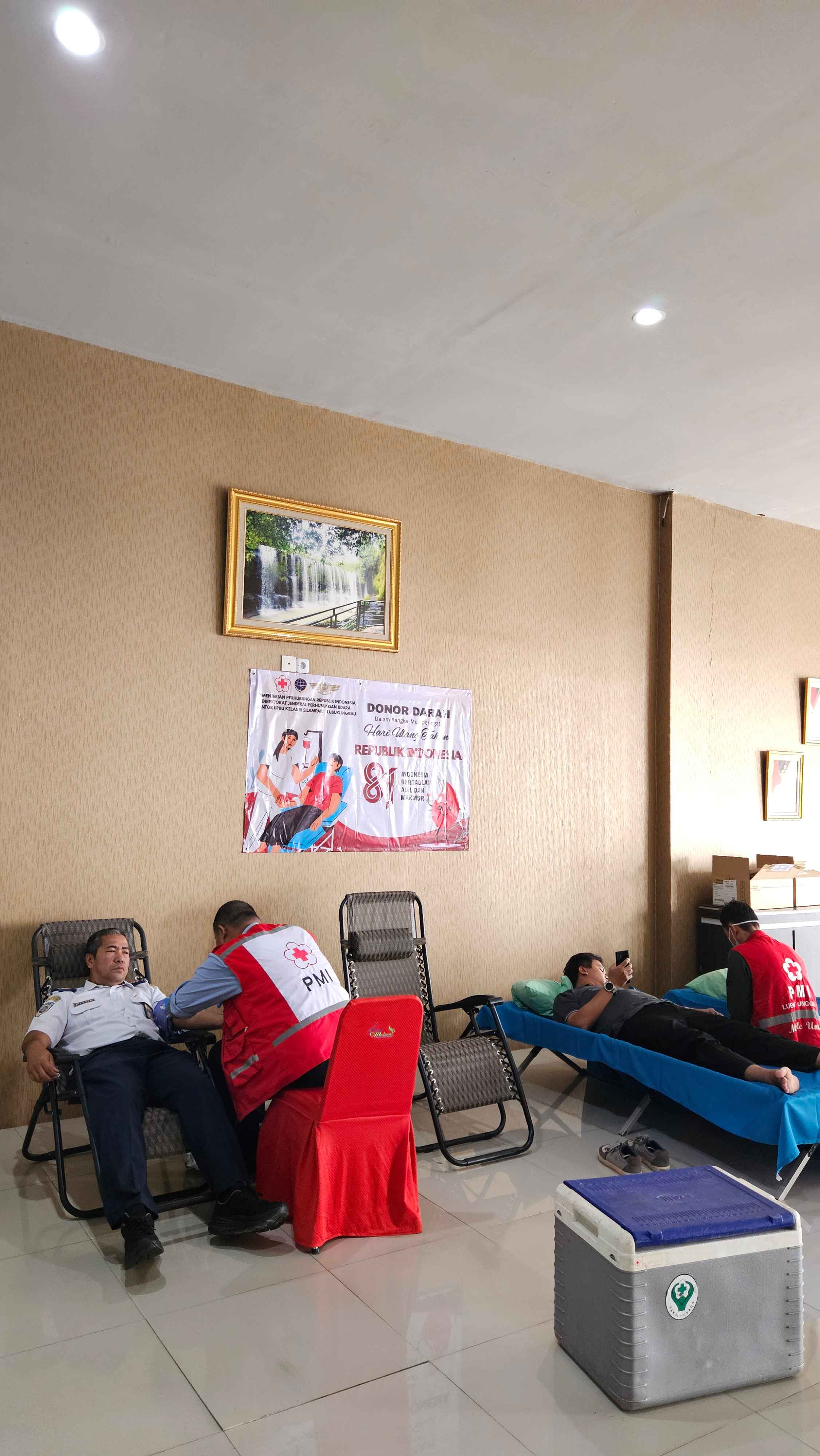 DONOR DARAH MEMPERINGATI HUT RI KE 81 - Foto 2