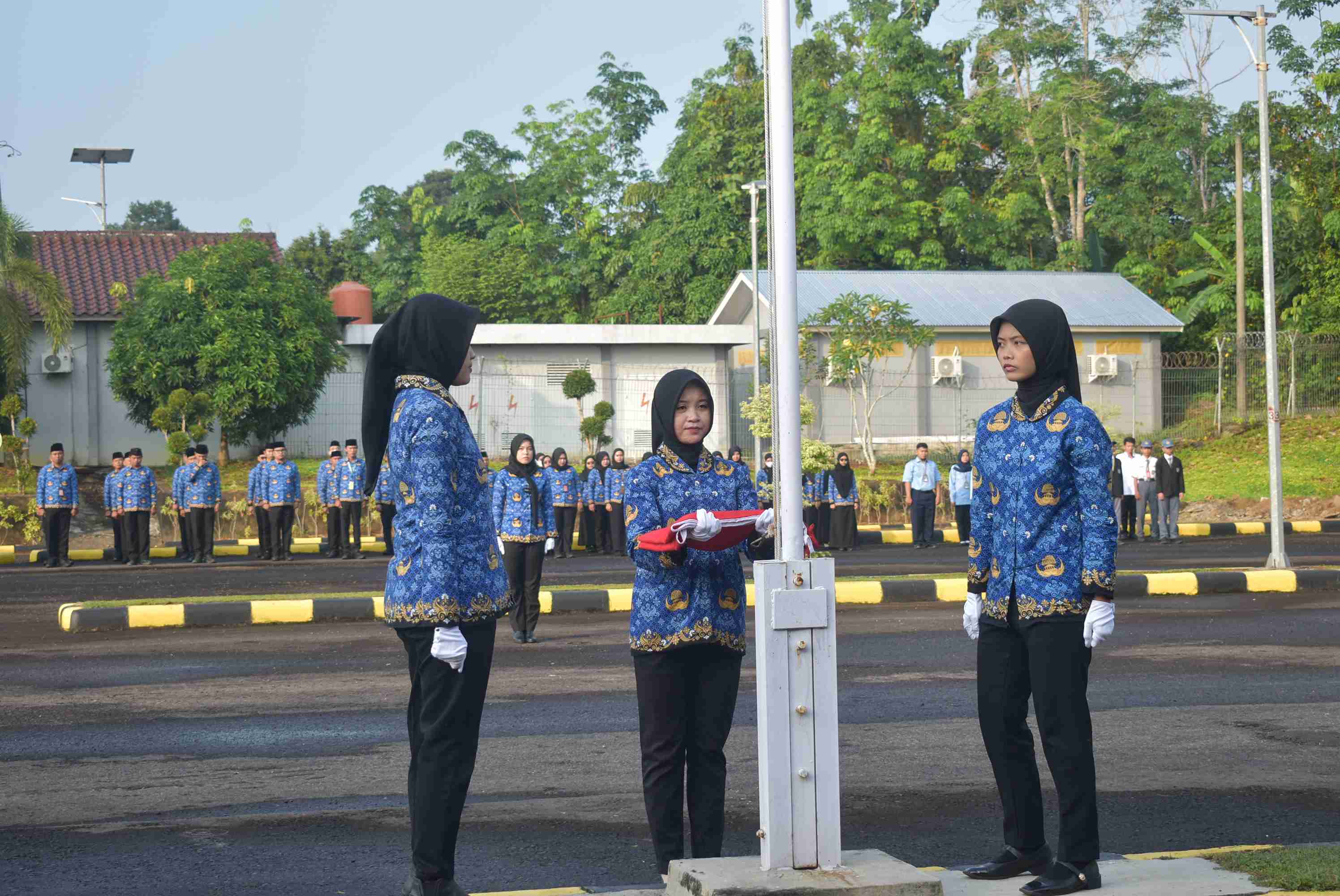 UPACARA PERINGATAN HUT RI KE 81 UPBU SILAMPARI - Foto 1