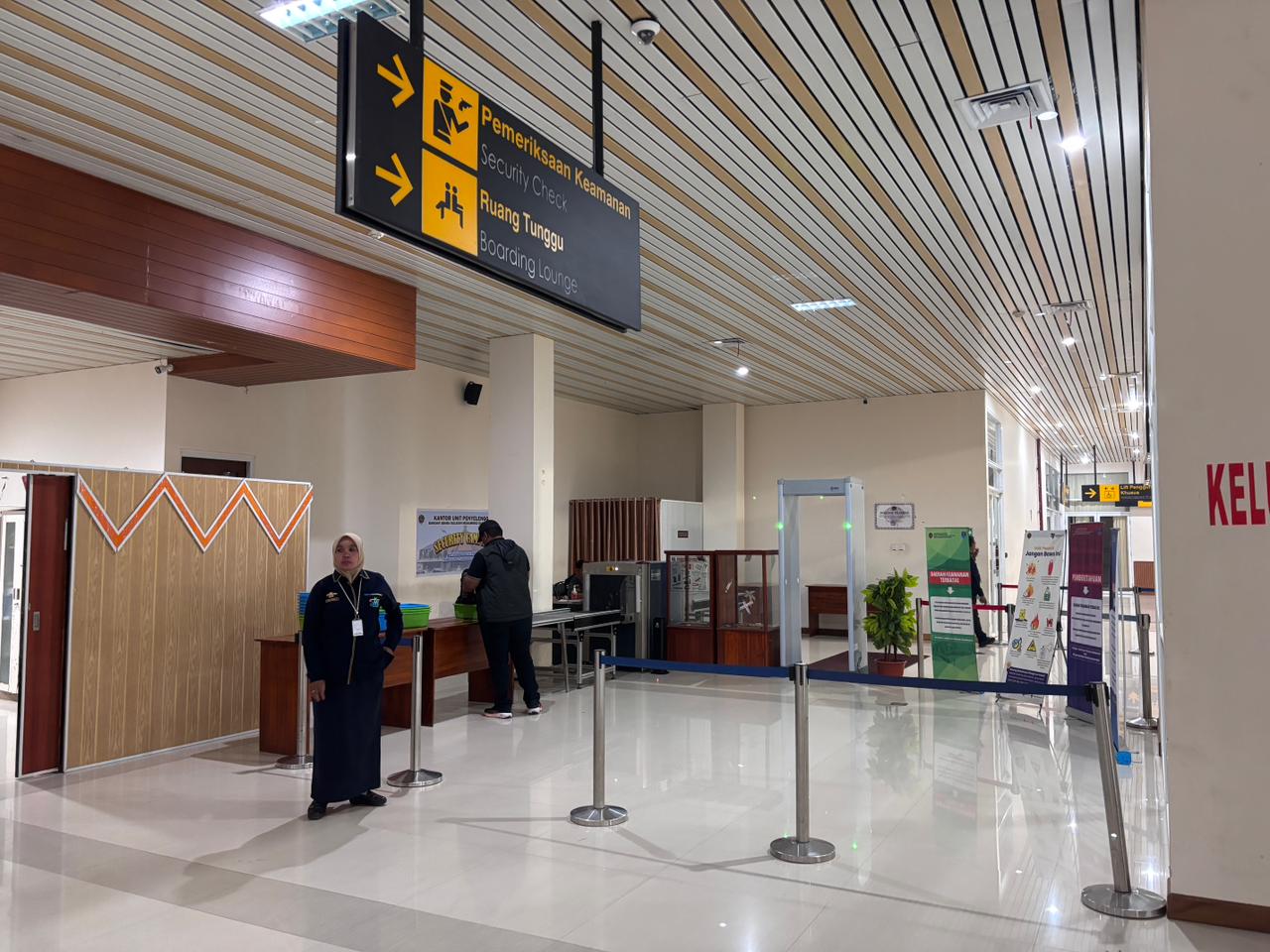Check In Counter - Foto 2