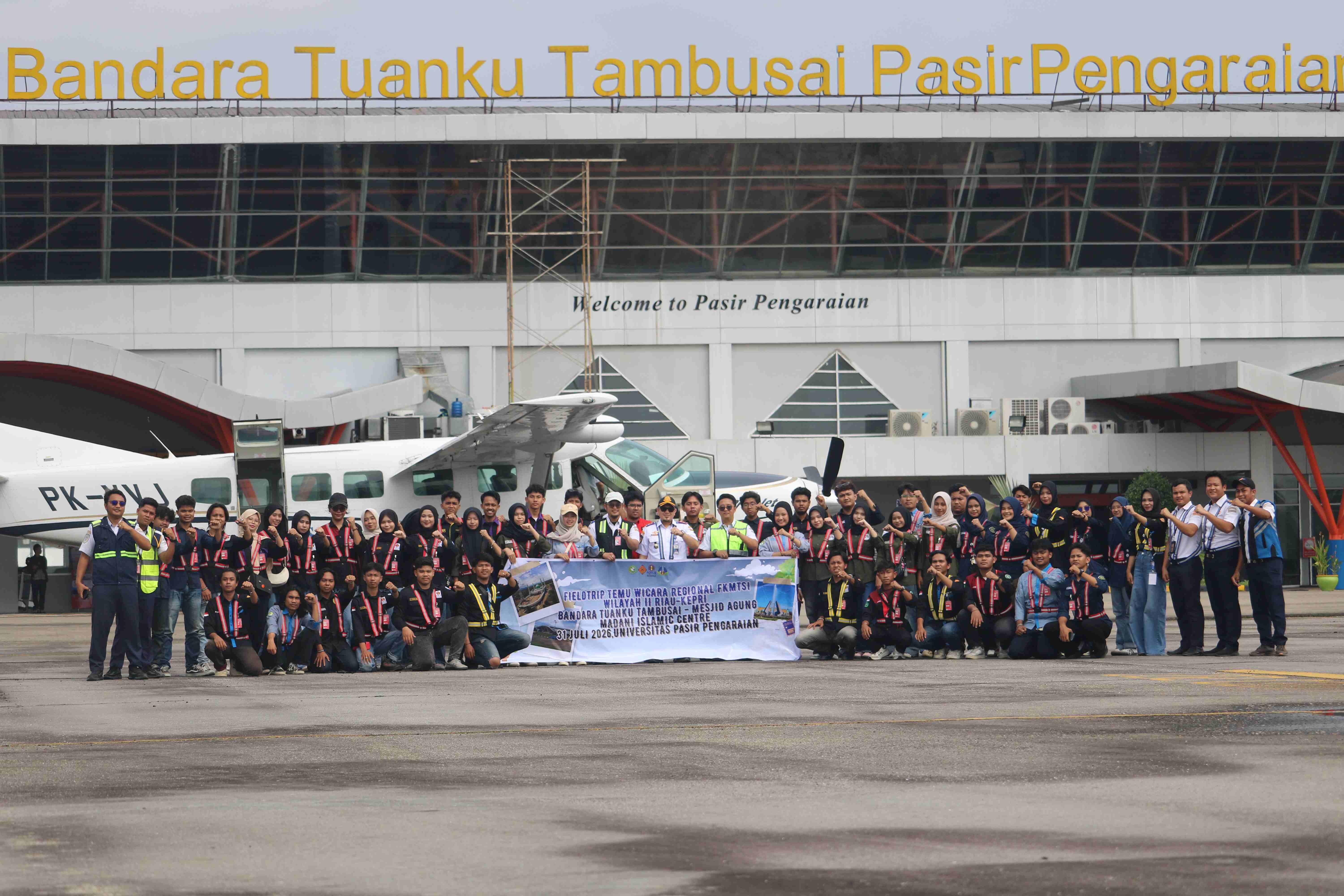 KUNJUNGAN HIMPUNAN MAHASISWA TEKNIK SIPIL RIAU-KEPRI - Foto 6