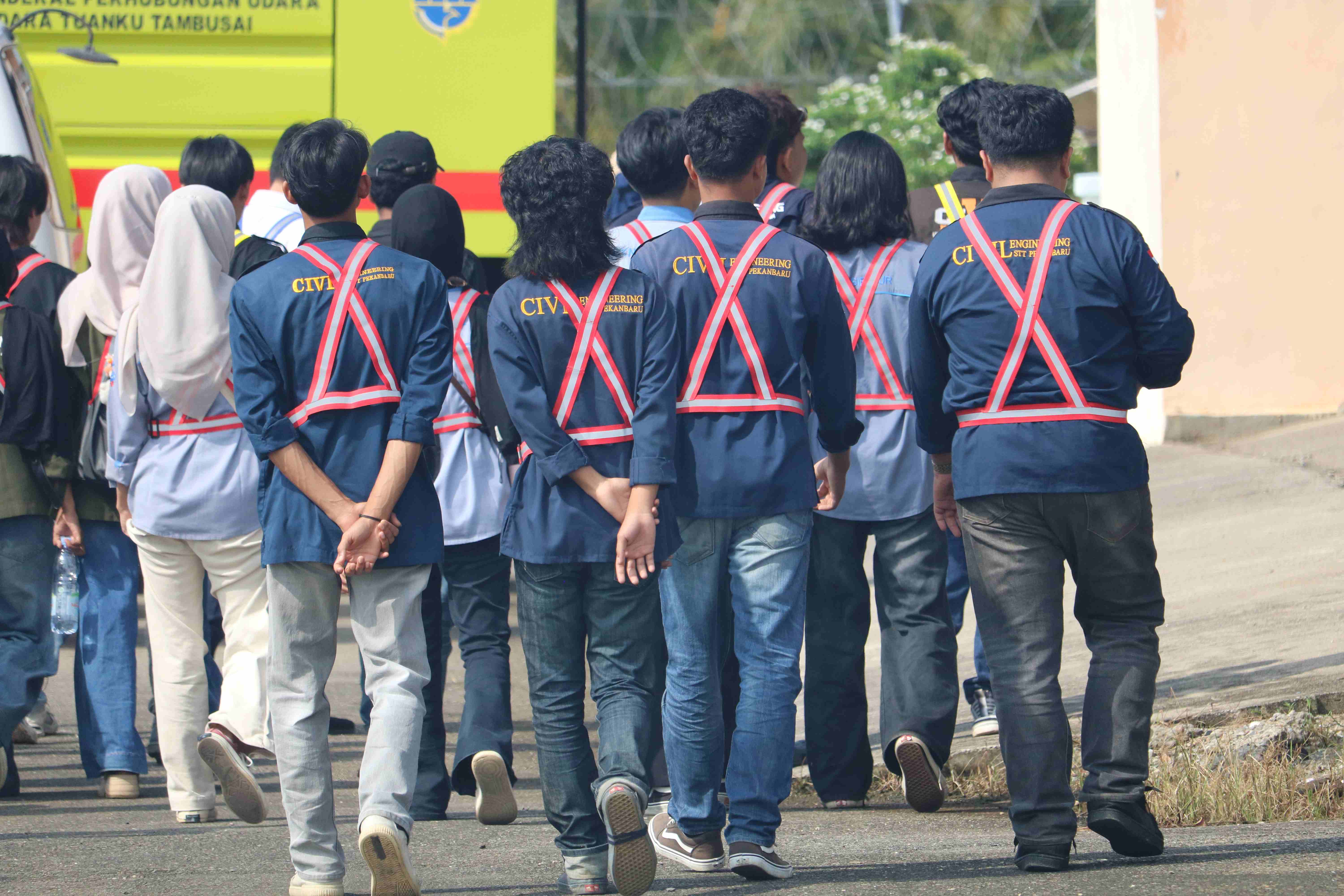 KUNJUNGAN HIMPUNAN MAHASISWA TEKNIK SIPIL RIAU-KEPRI - Foto 2