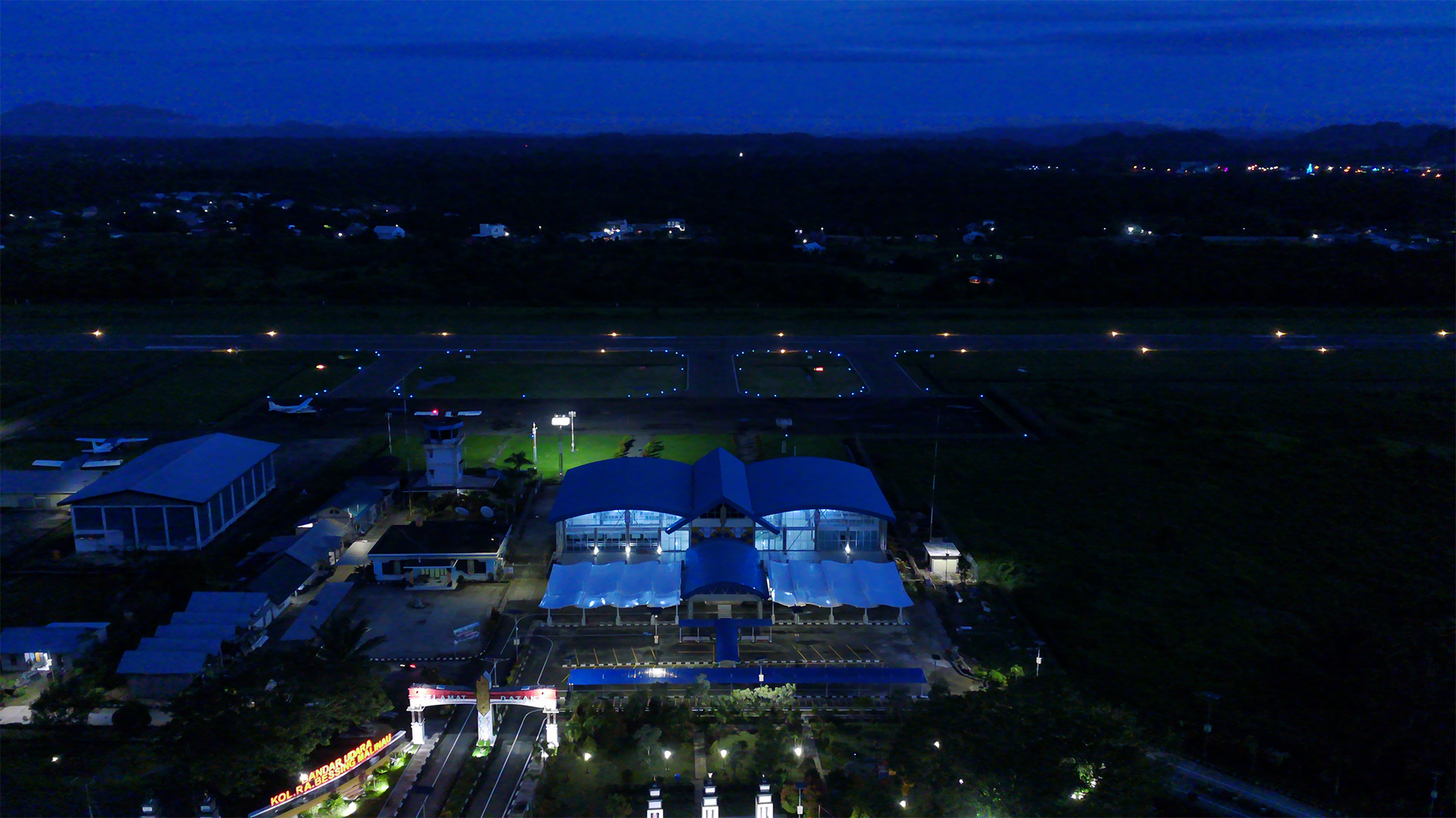 header-4