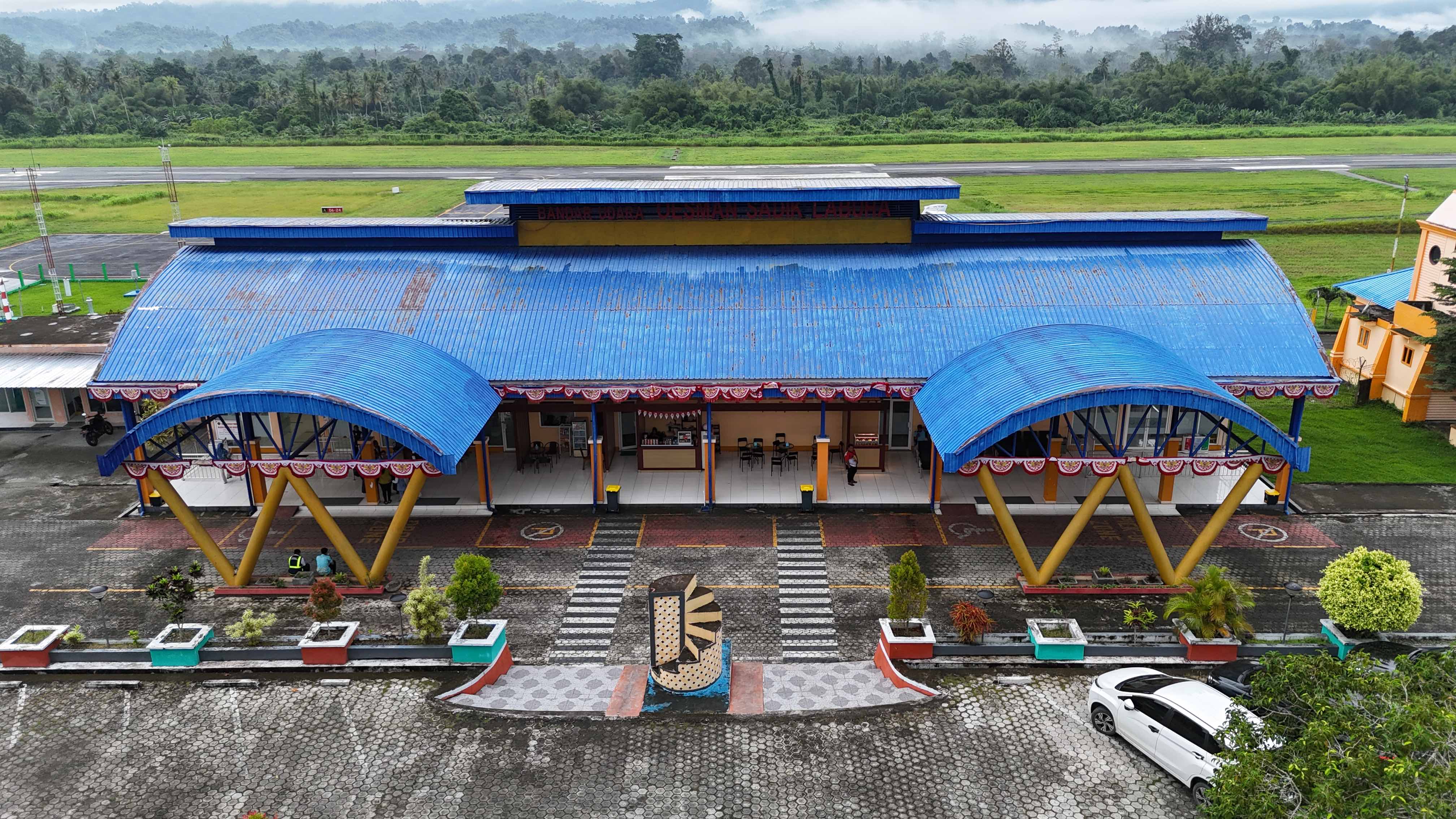 BANDAR UDARA OESMAN SADIK