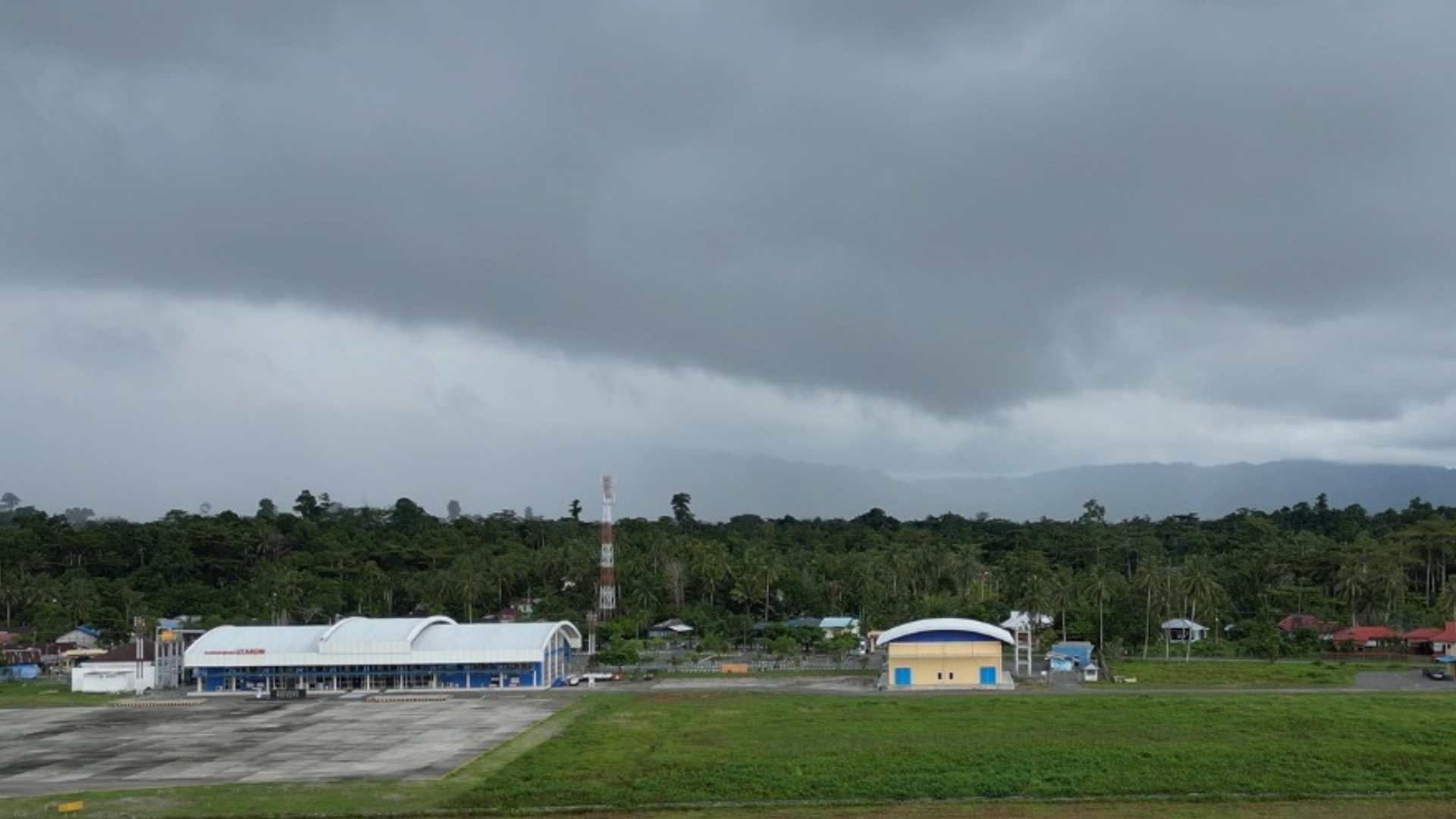 Apron B