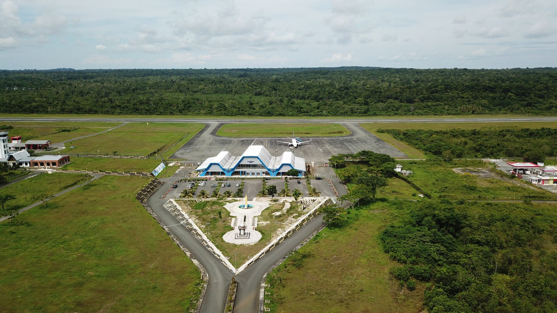 Gambar tampak atas depan