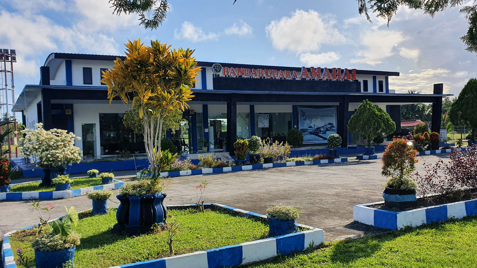 BANDAR UDARA AMAHAI