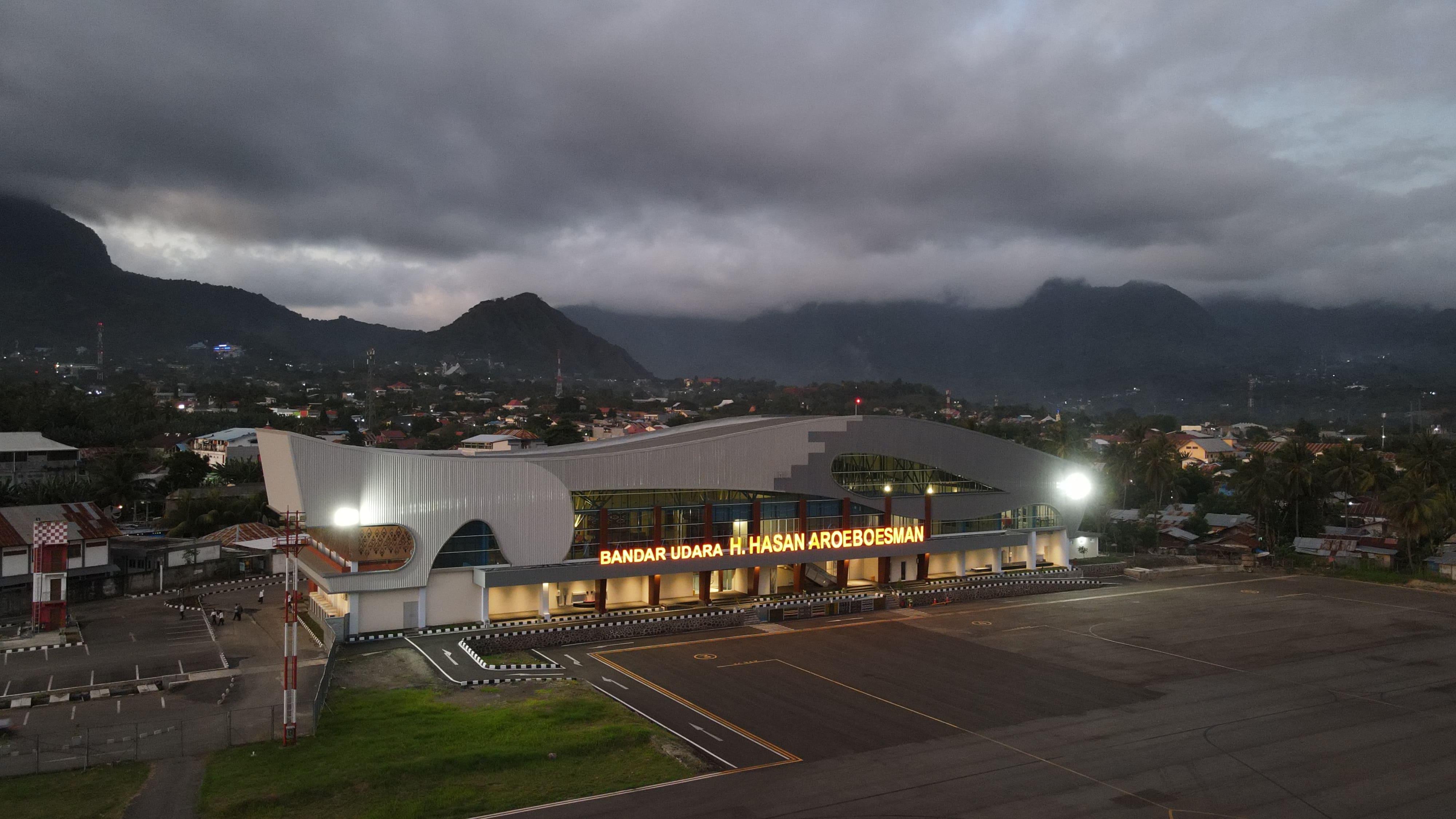 TERMINAL BANDAR UDARA H.HASAN AROEBOESMAN